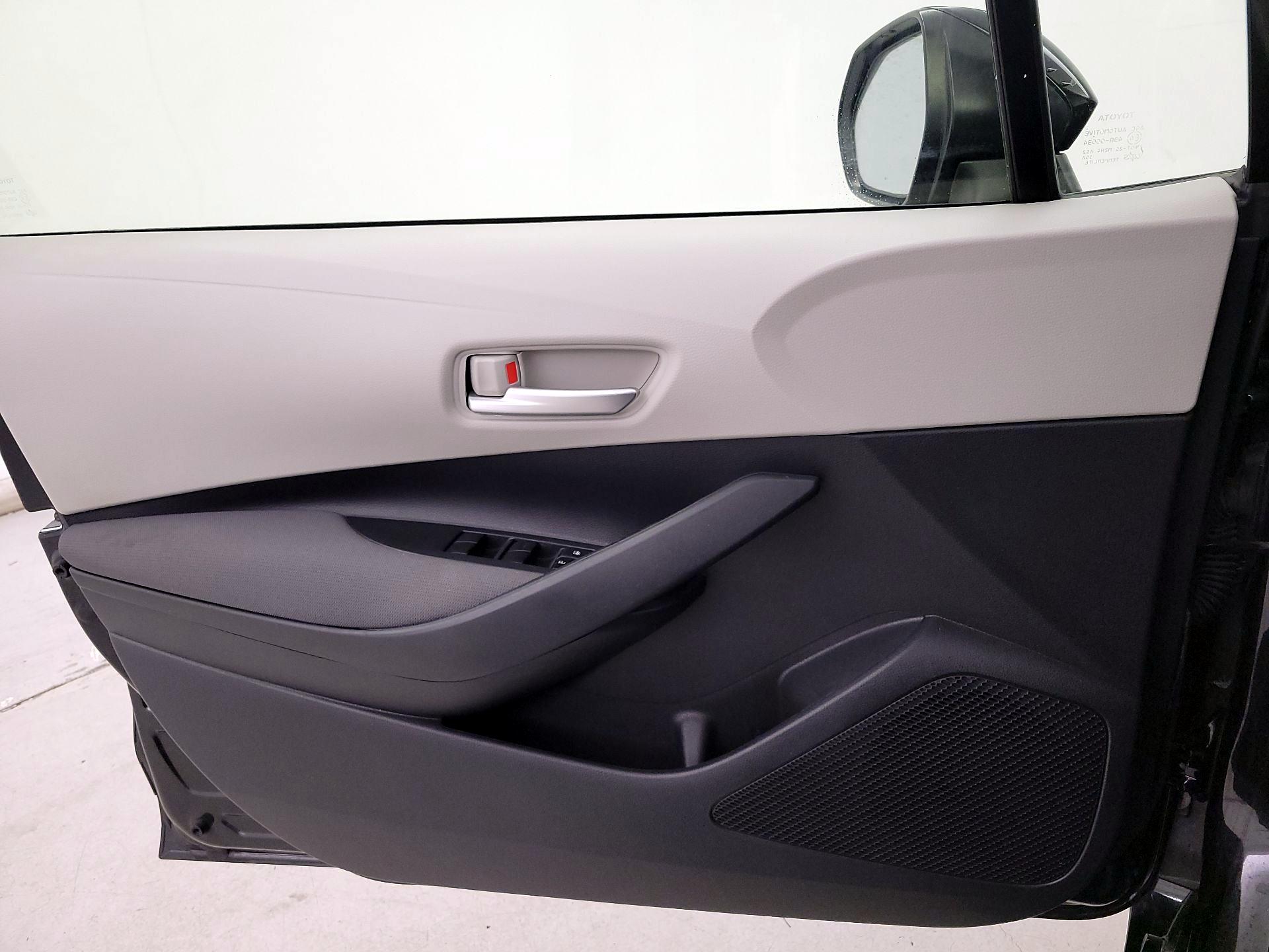 Thumbnail: 2021 Toyota Corolla - 12