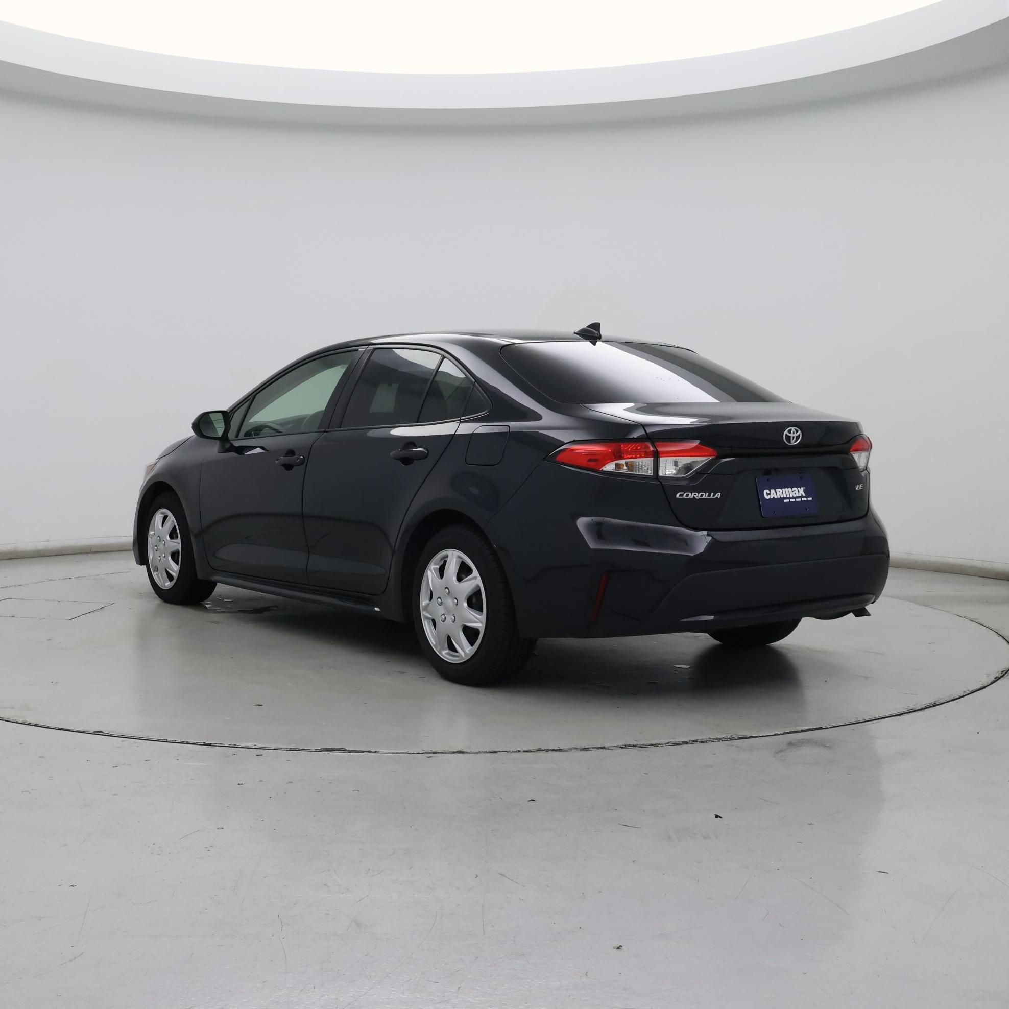 Thumbnail: 2021 Toyota Corolla - 2