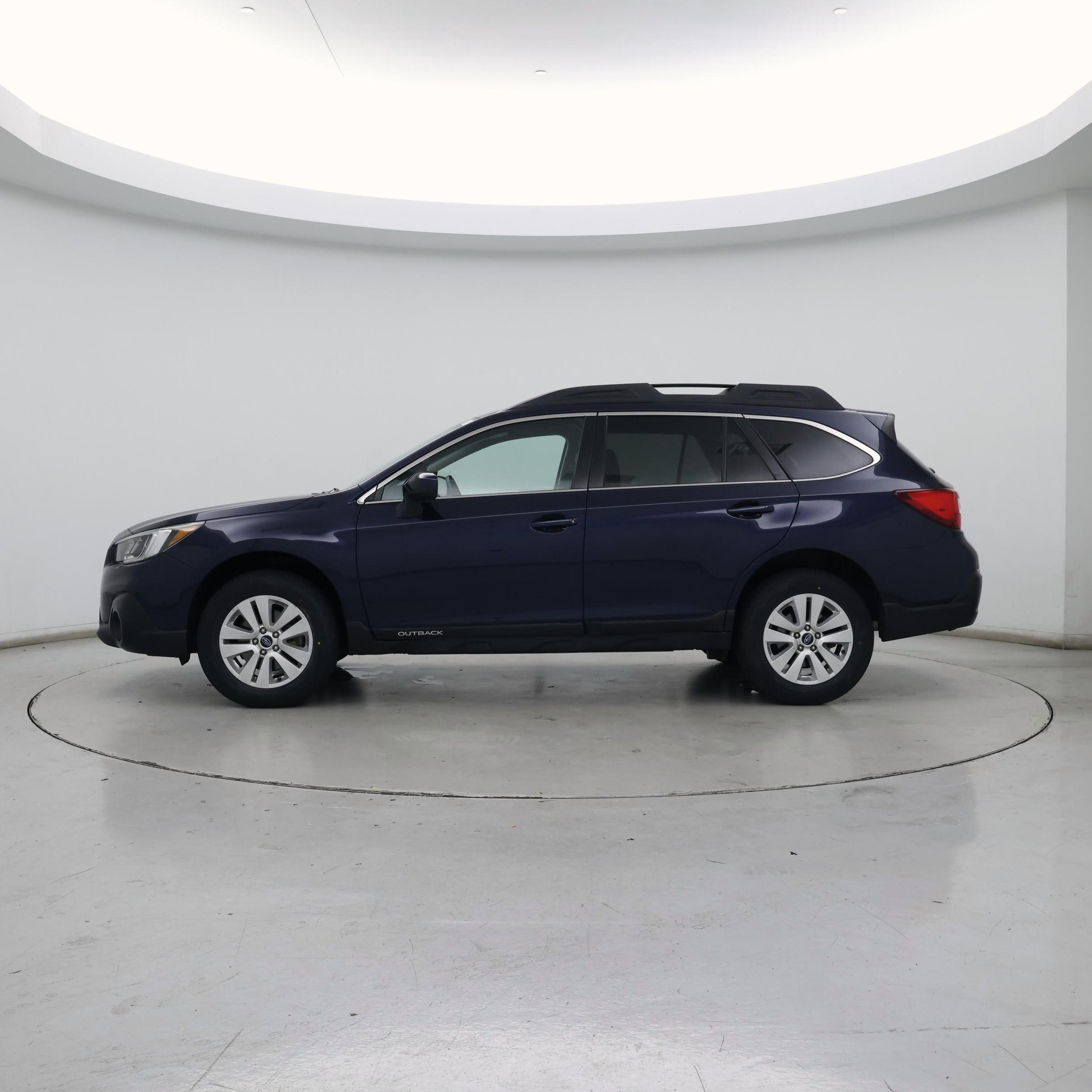 Thumbnail: 2018 Subaru Outback - 3