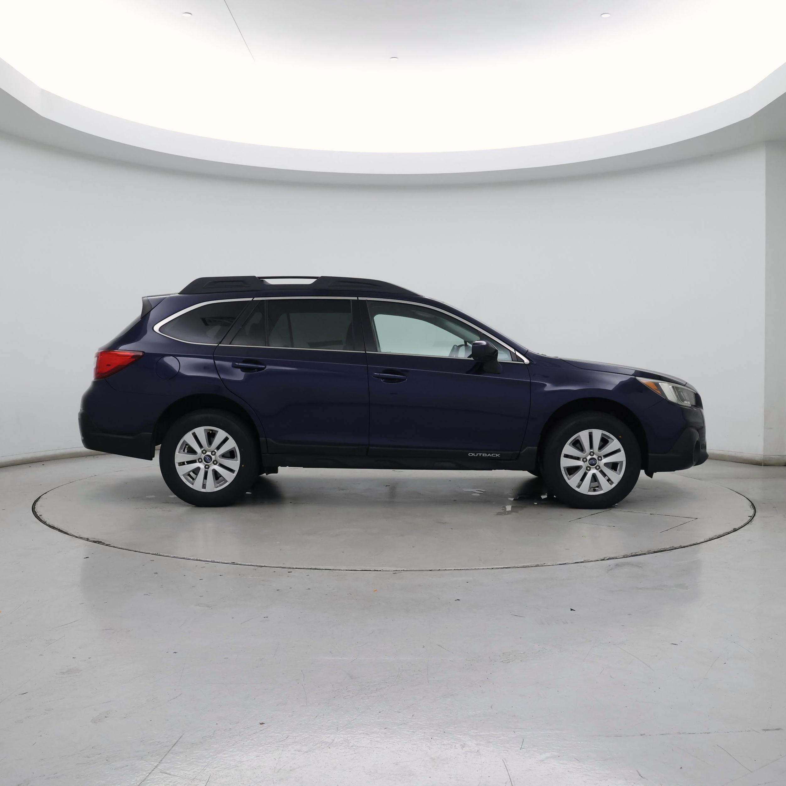 Thumbnail: 2018 Subaru Outback - 7