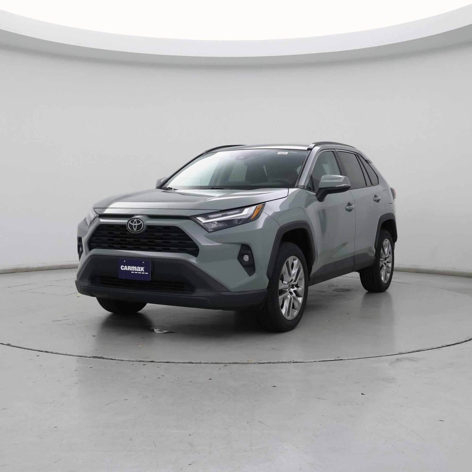 Thumbnail: 2022 Toyota RAV4 - 4