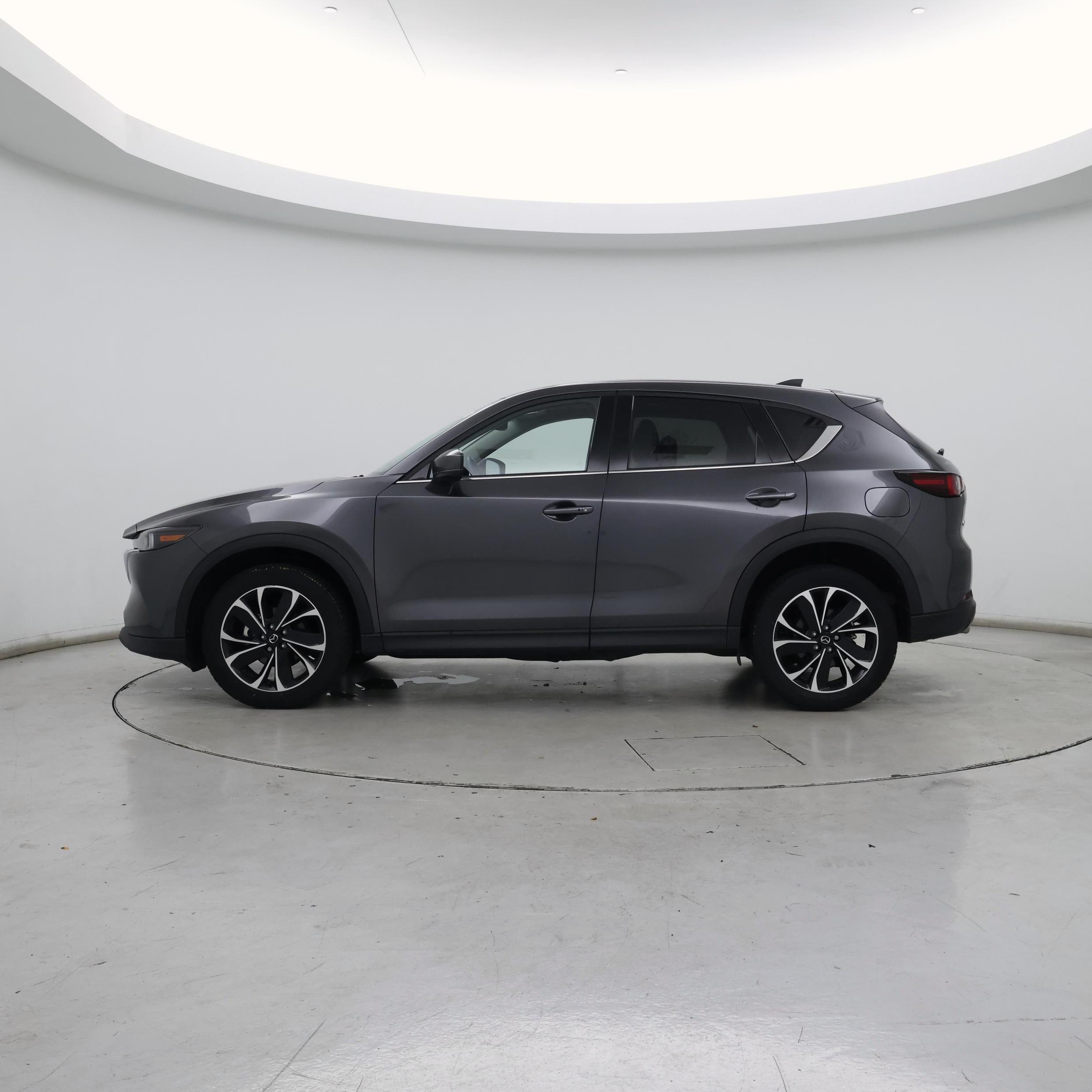 Thumbnail: 2022 Mazda CX-5 - 3