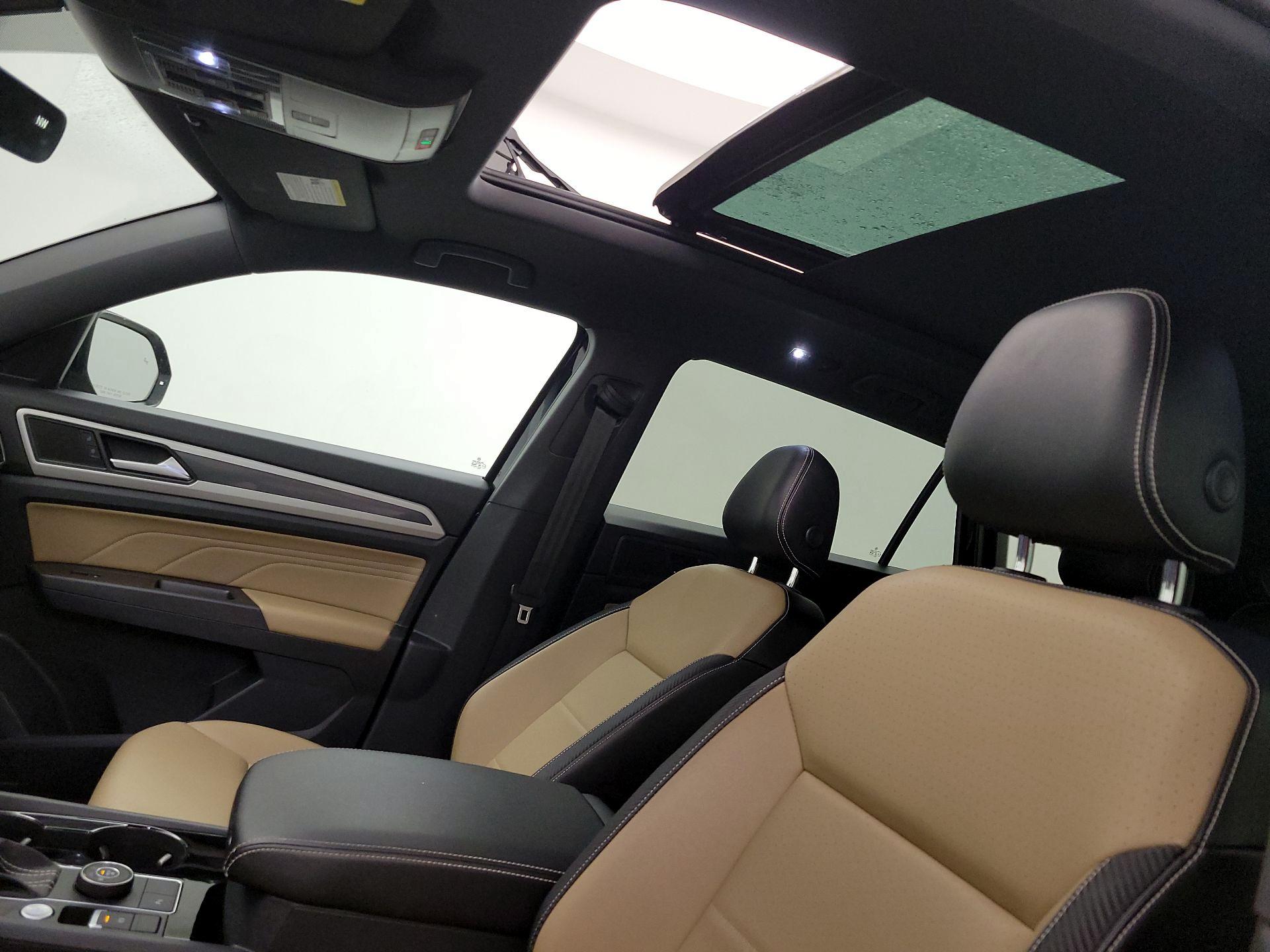 Thumbnail: 2022 Volkswagen Atlas - 19