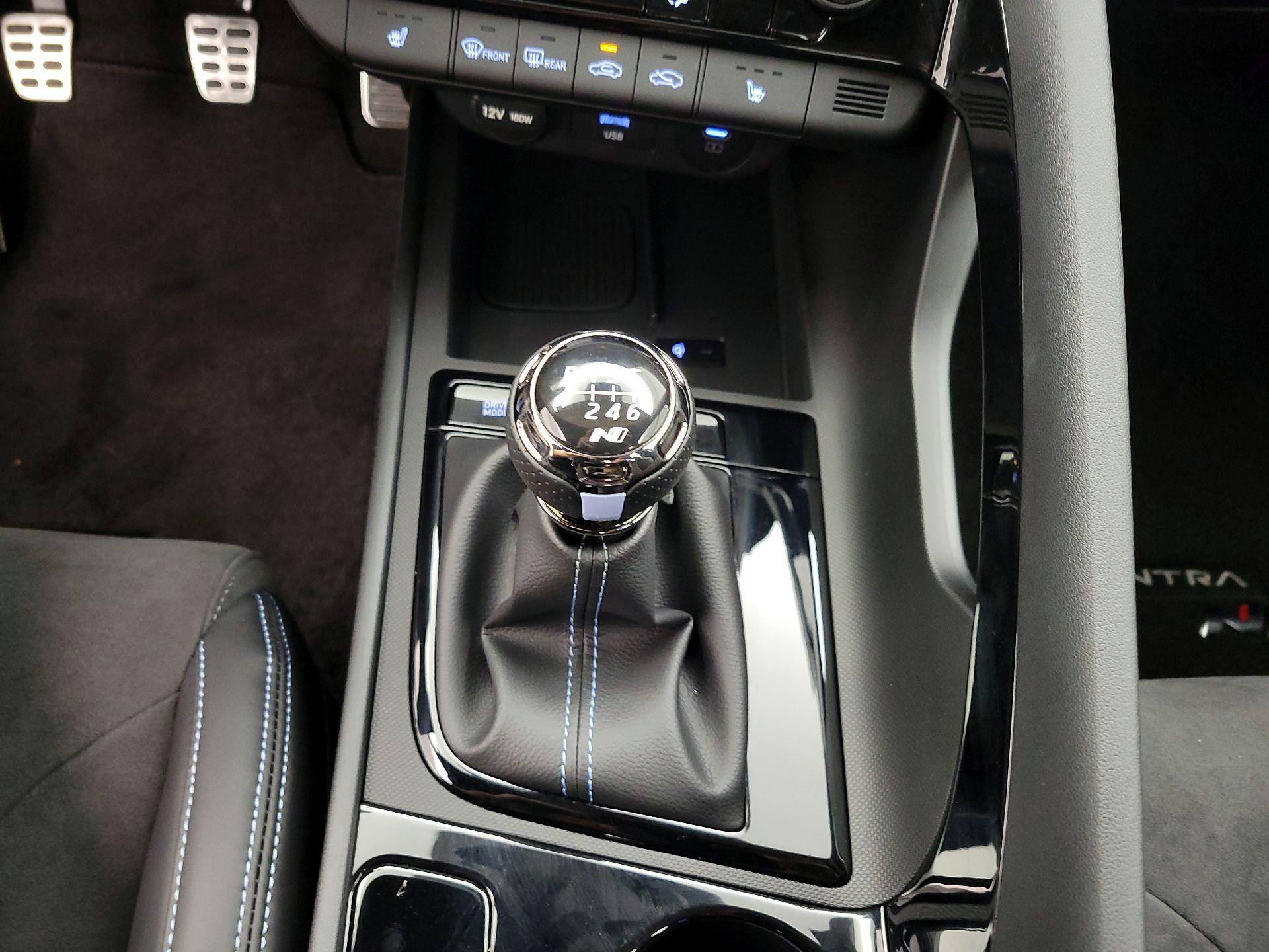 Thumbnail: 2025 Hyundai Elantra - 18