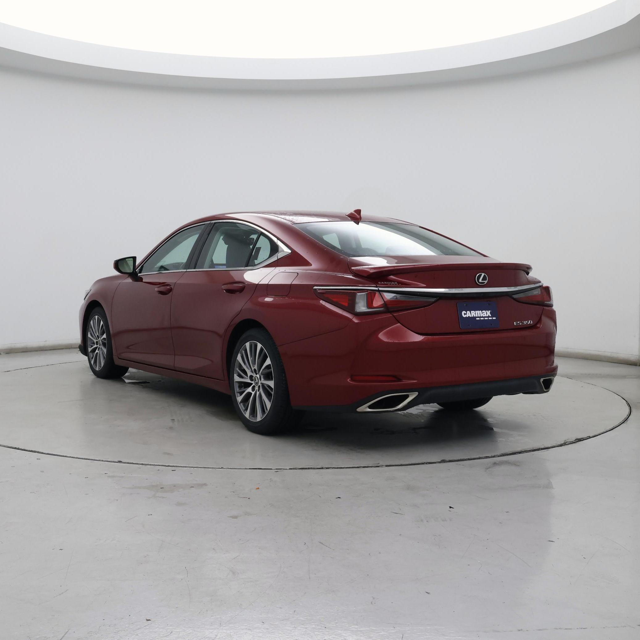 Thumbnail: 2020 Lexus ES - 2