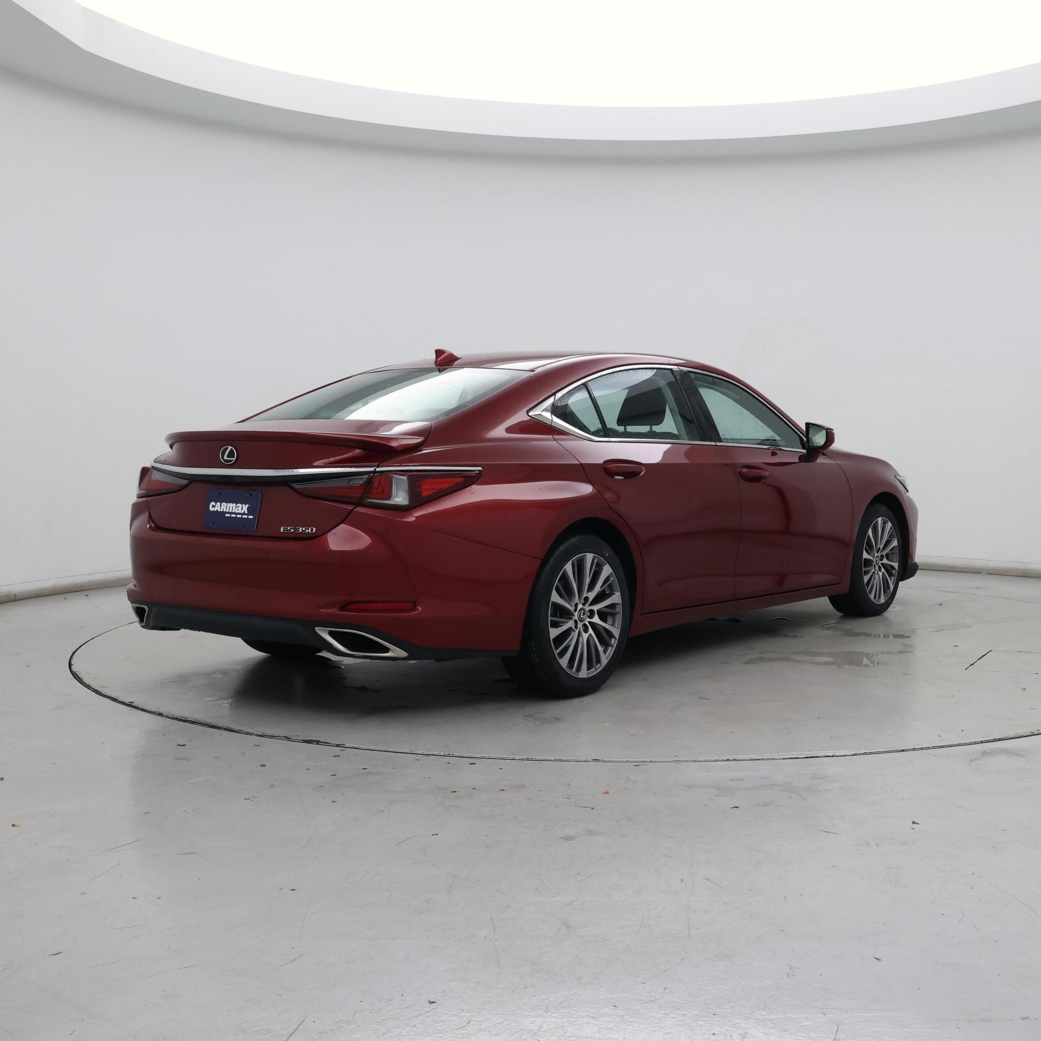 Thumbnail: 2020 Lexus ES - 8