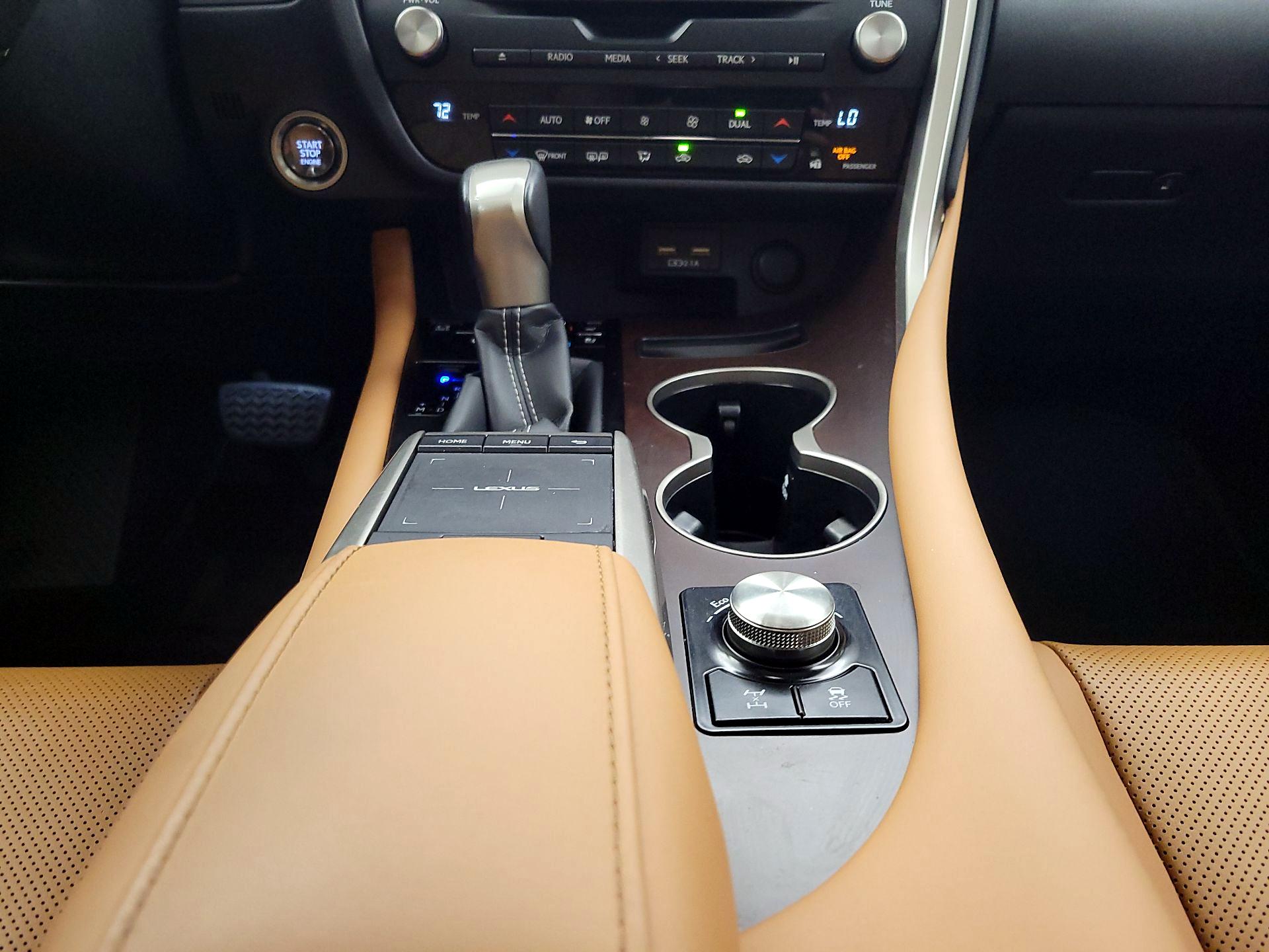 Thumbnail: 2022 Lexus RX - 17