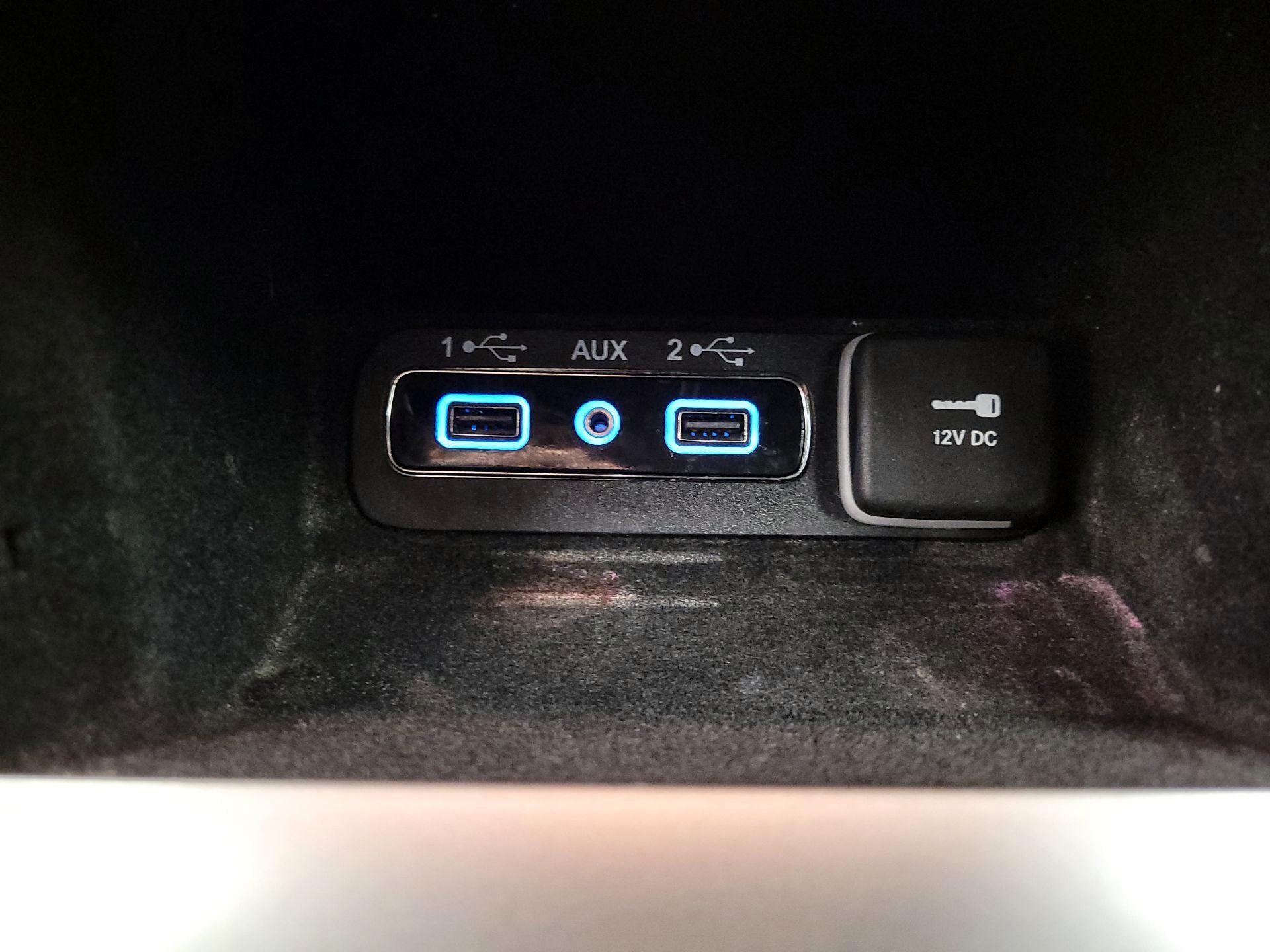 Thumbnail: 2020 Jeep Grand Cherokee - 18