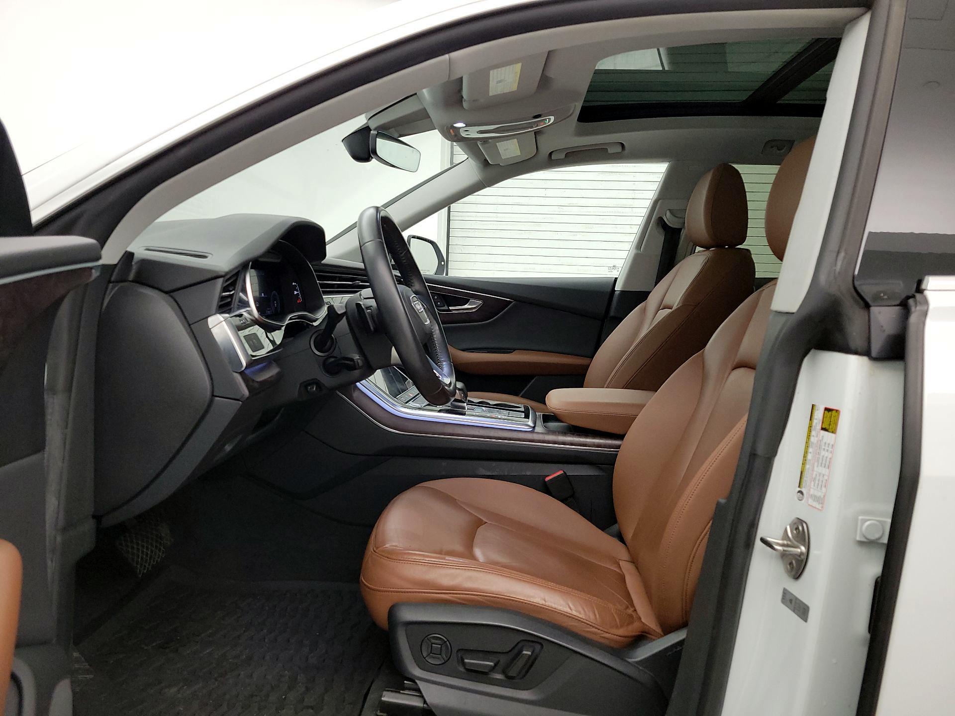 Thumbnail: 2019 Audi Q8 - 11