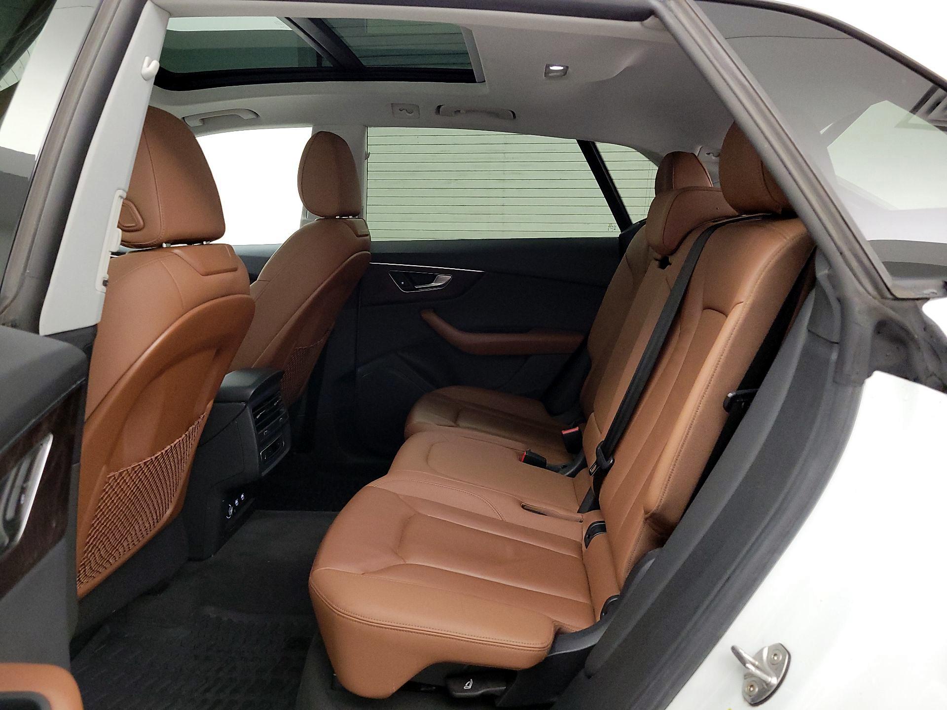 Thumbnail: 2019 Audi Q8 - 20
