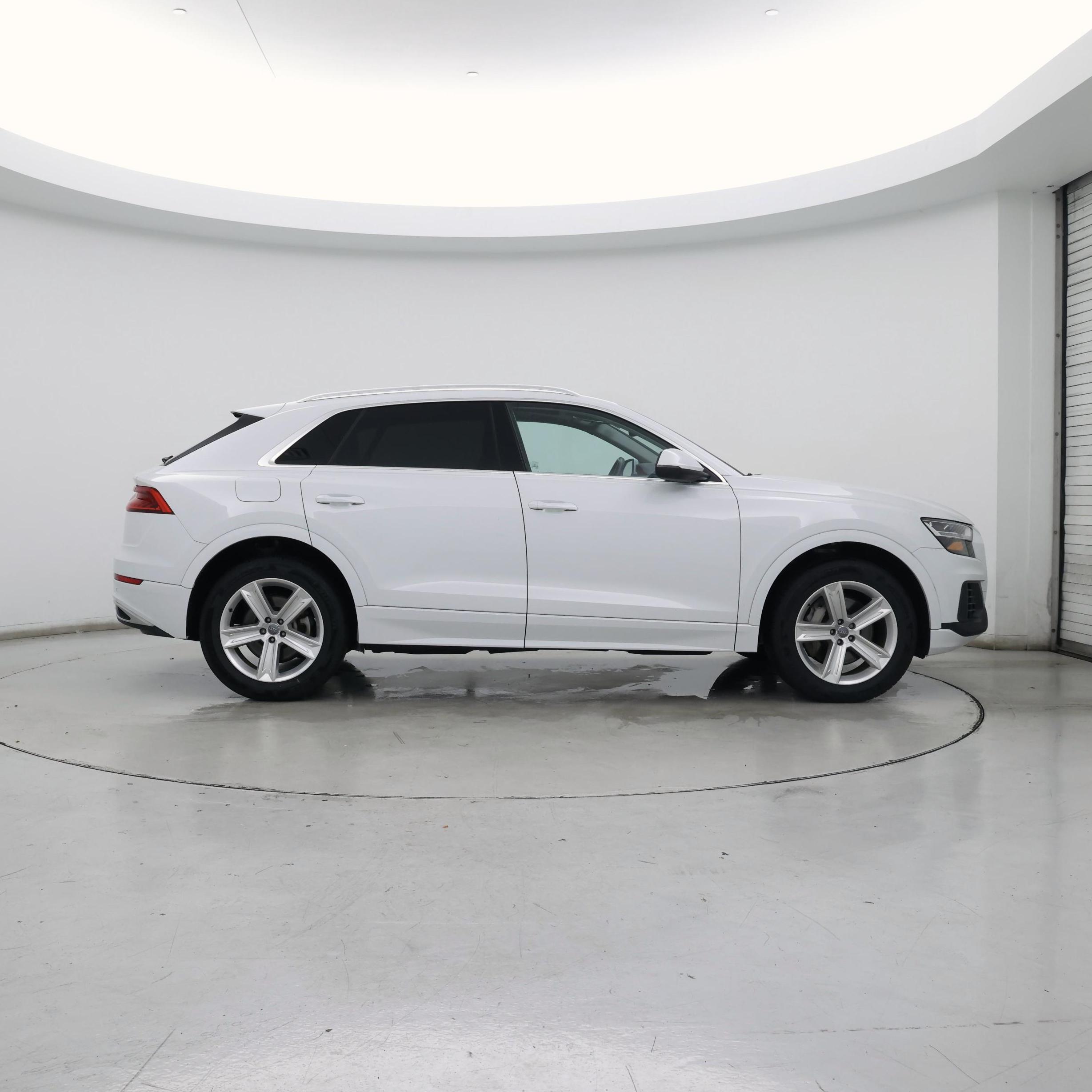 Thumbnail: 2019 Audi Q8 - 7