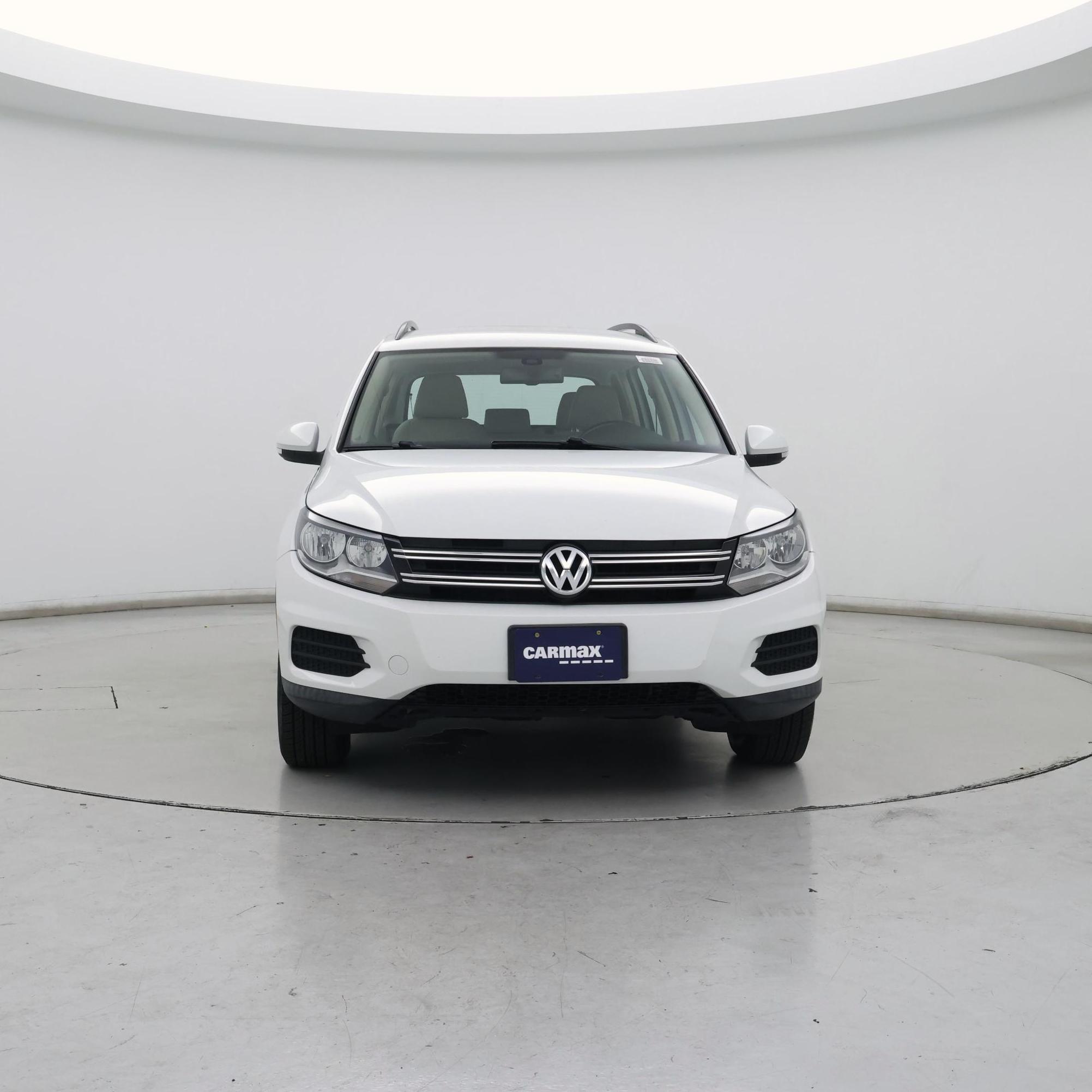 Thumbnail: 2016 Volkswagen Tiguan - 5