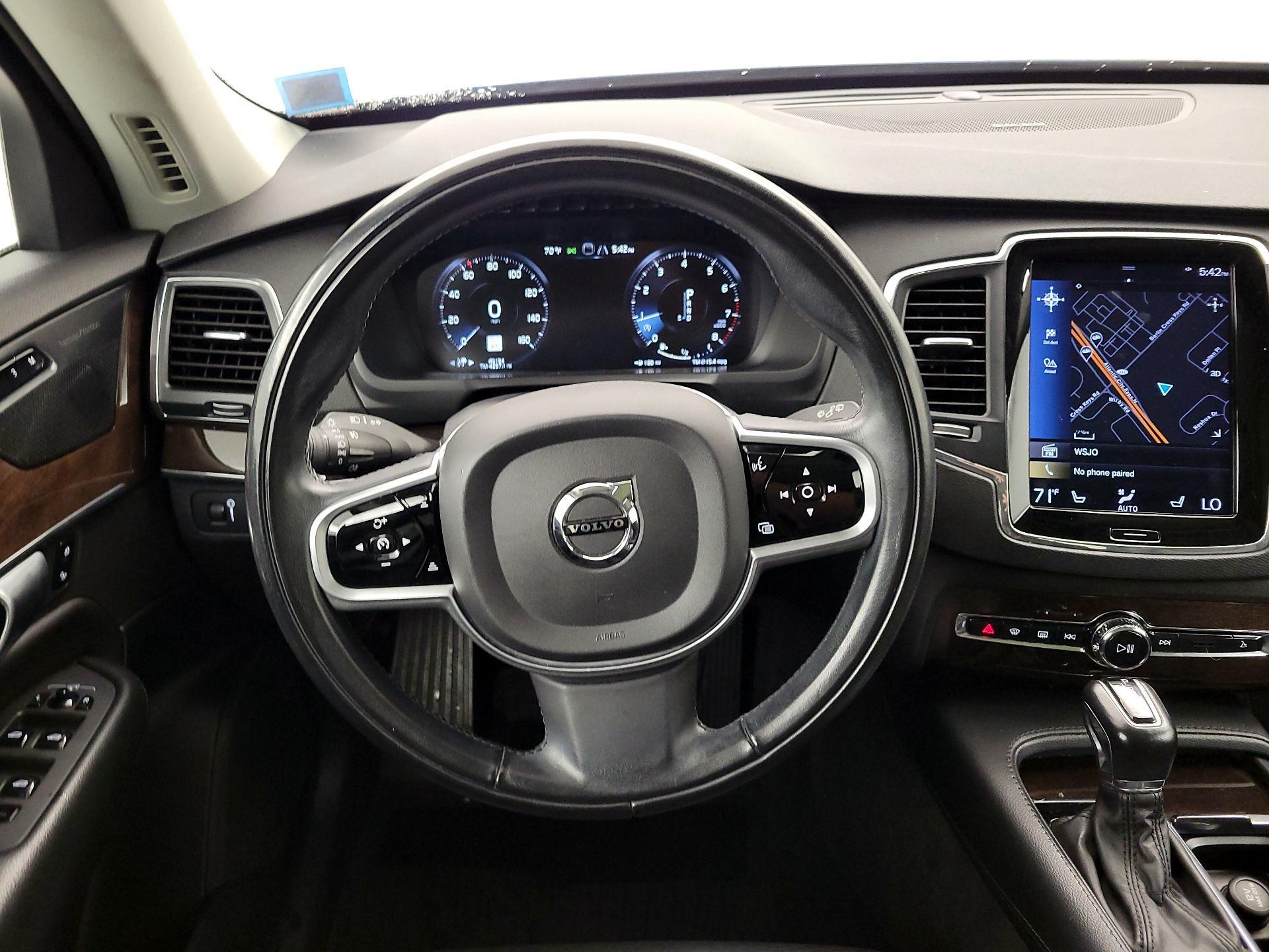 Thumbnail: 2019 Volvo XC90 - 10