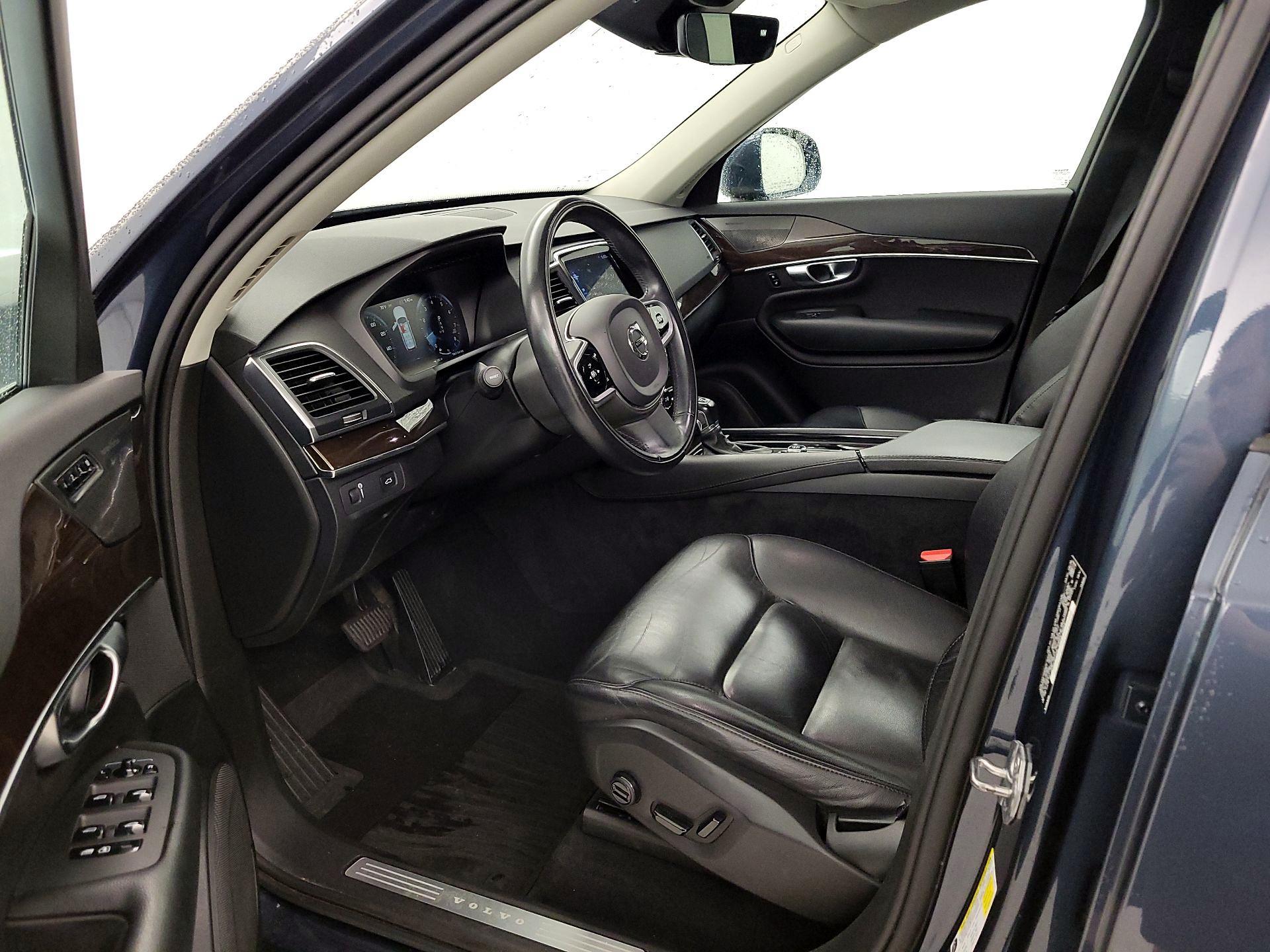 Thumbnail: 2019 Volvo XC90 - 11