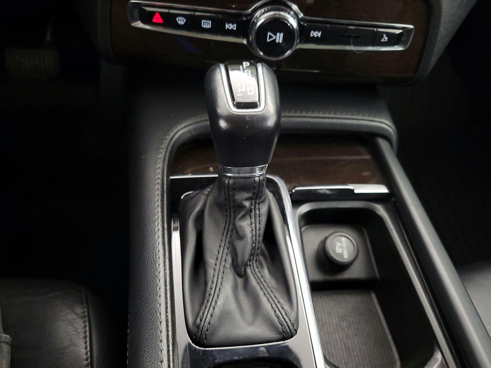 Thumbnail: 2019 Volvo XC90 - 18