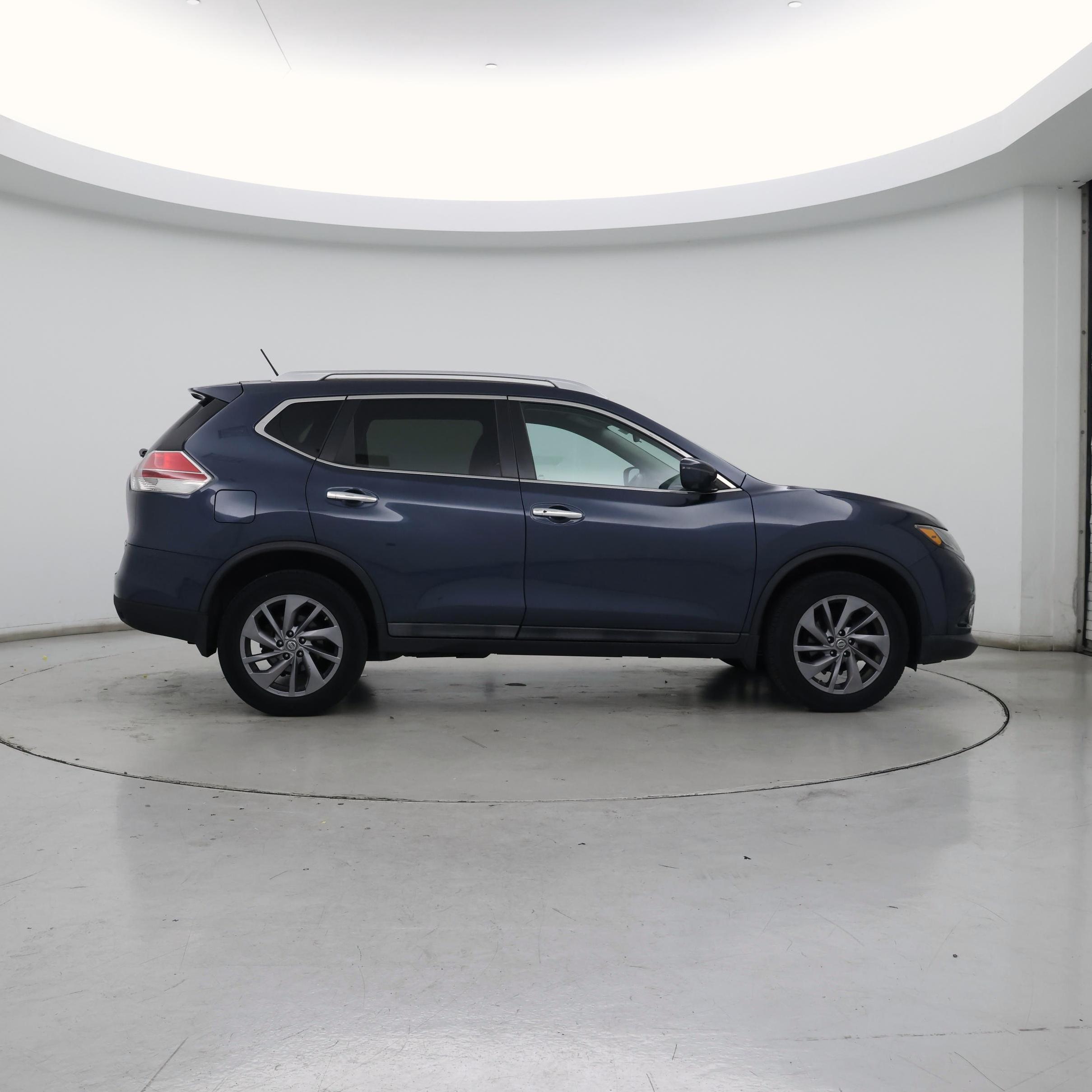 Thumbnail: 2016 Nissan Rogue - 7