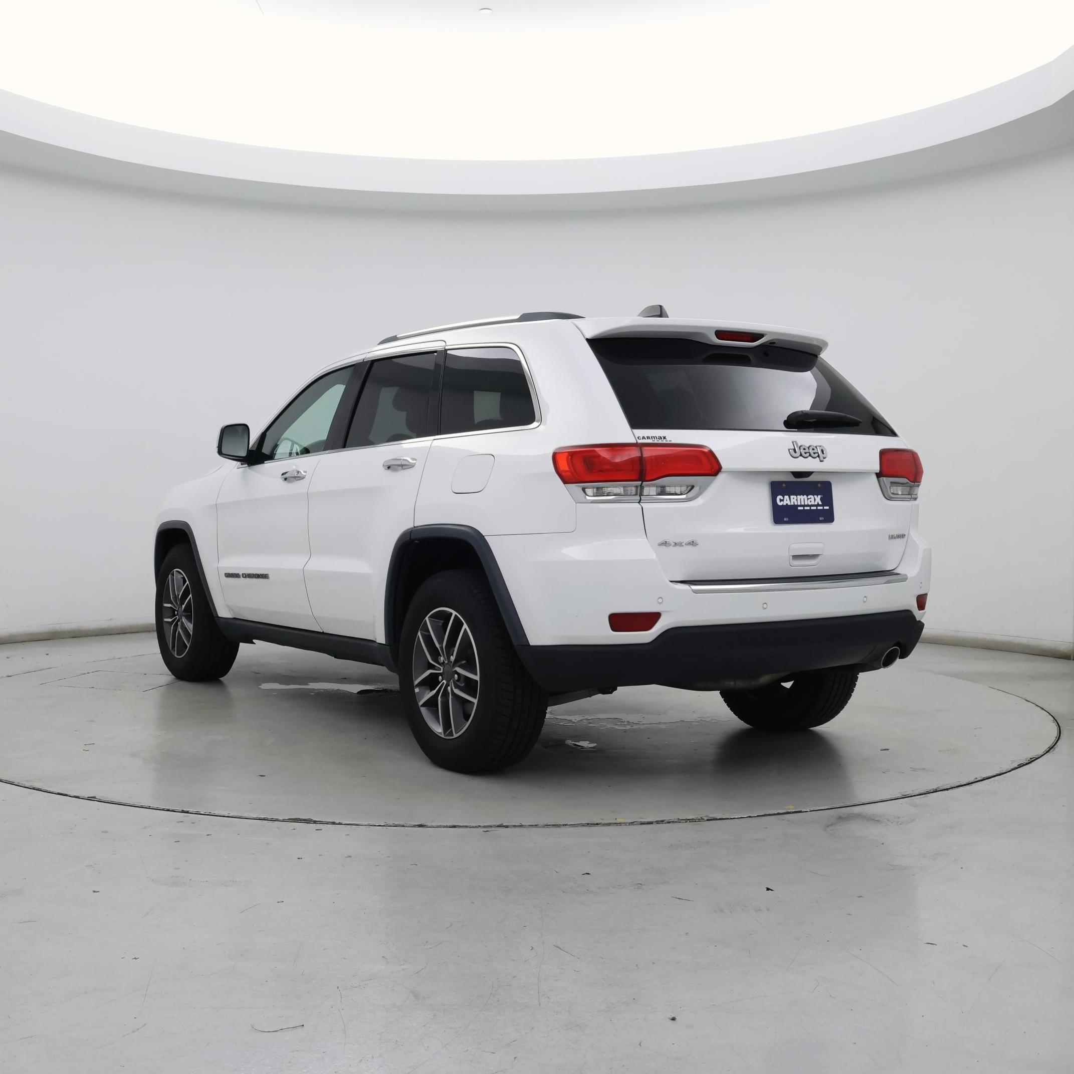 Thumbnail: 2019 Jeep Grand Cherokee - 2