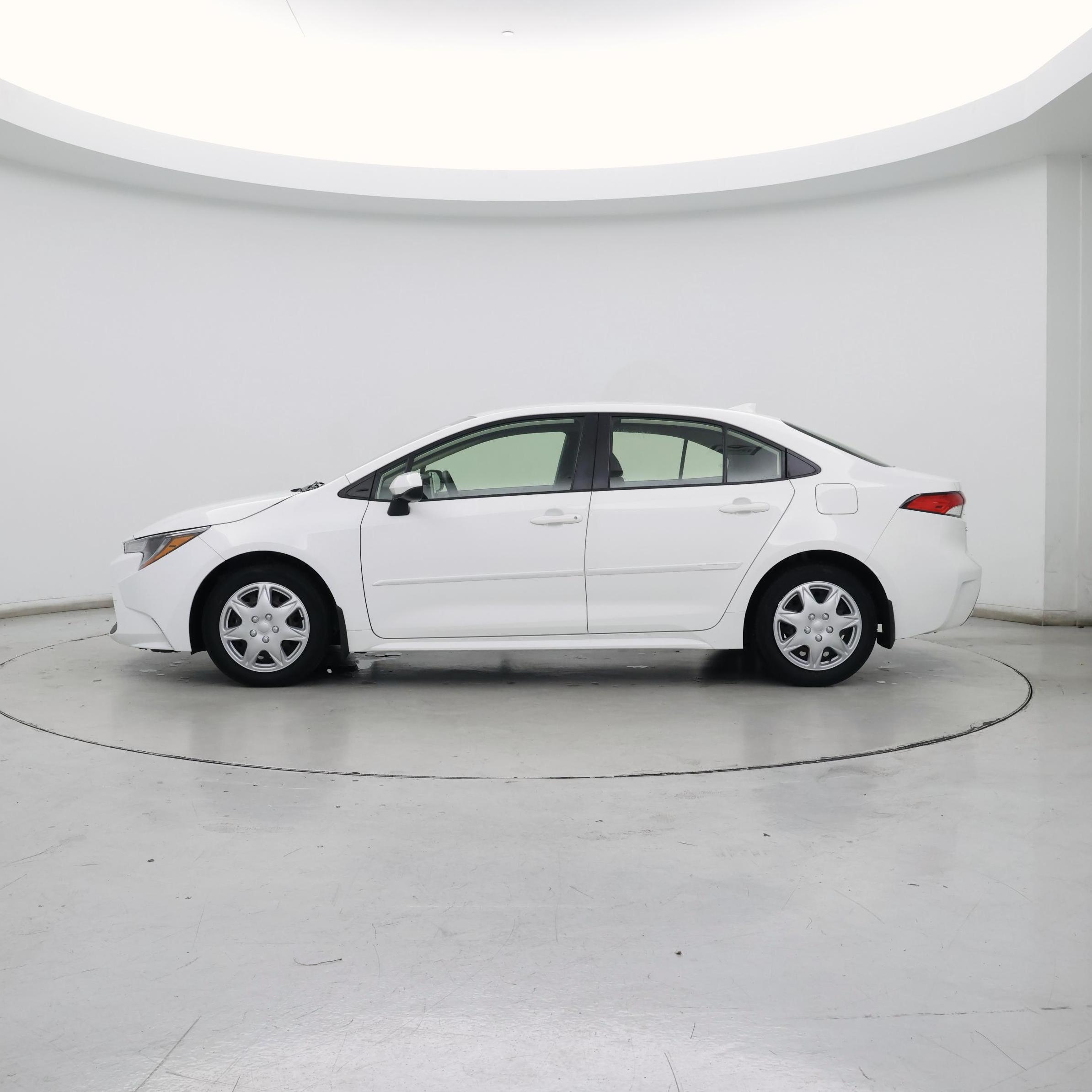 Thumbnail: 2021 Toyota Corolla - 3