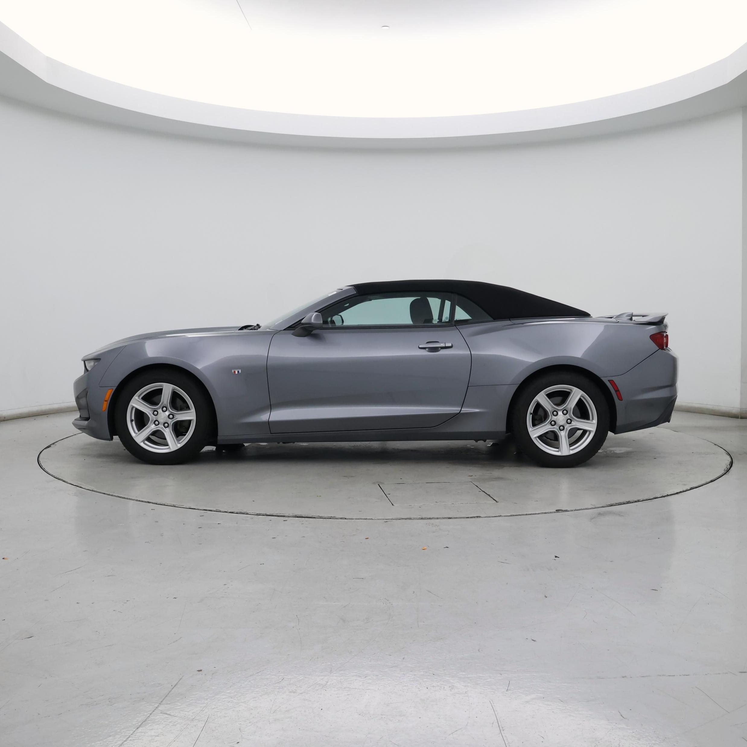 Thumbnail: 2020 Chevrolet Camaro - 3