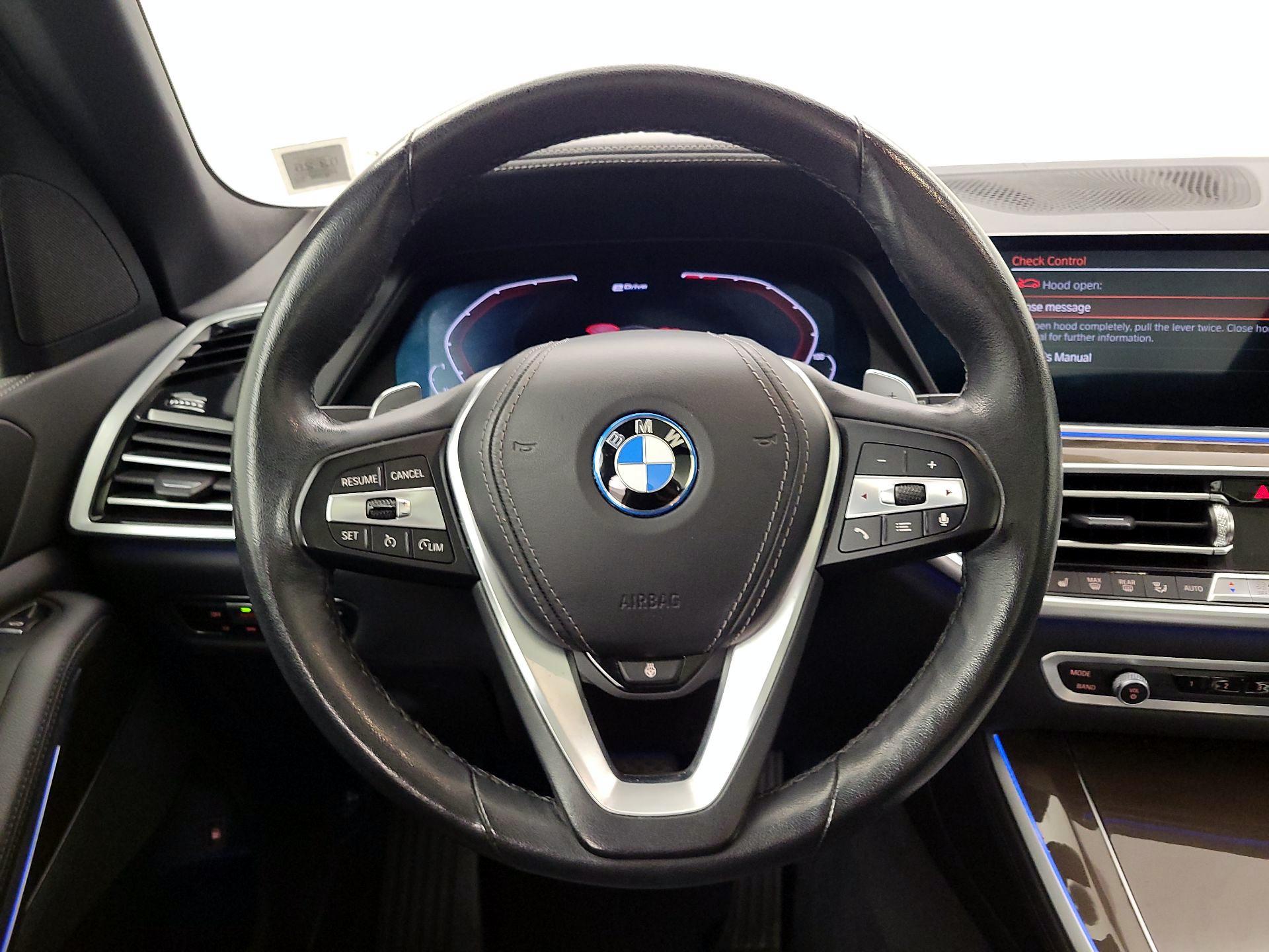 Thumbnail: 2022 BMW X5 - 10