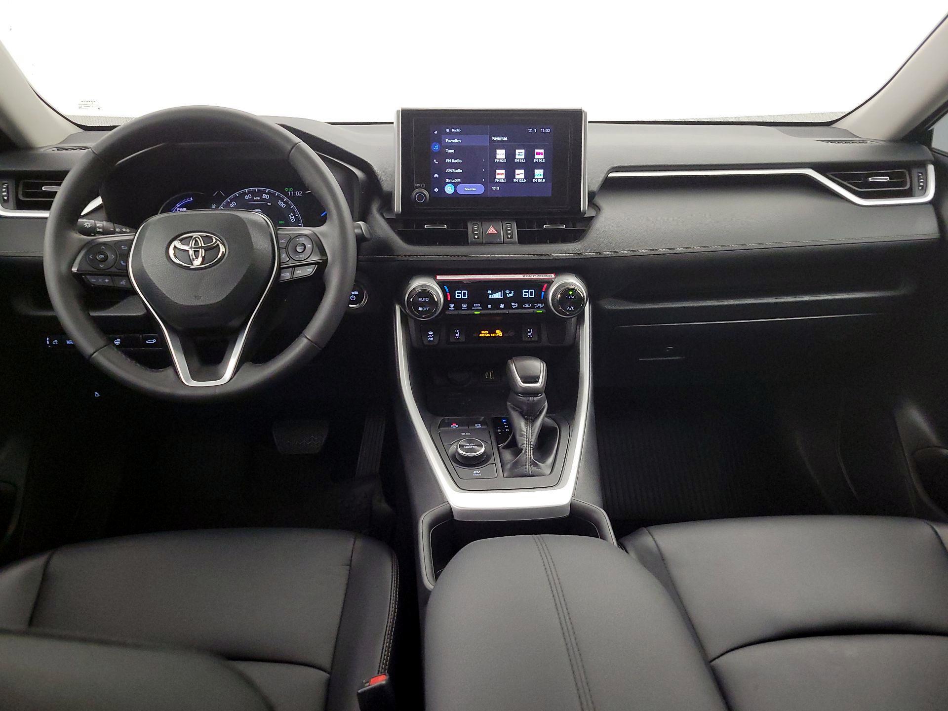 Thumbnail: 2024 Toyota RAV4 - 9