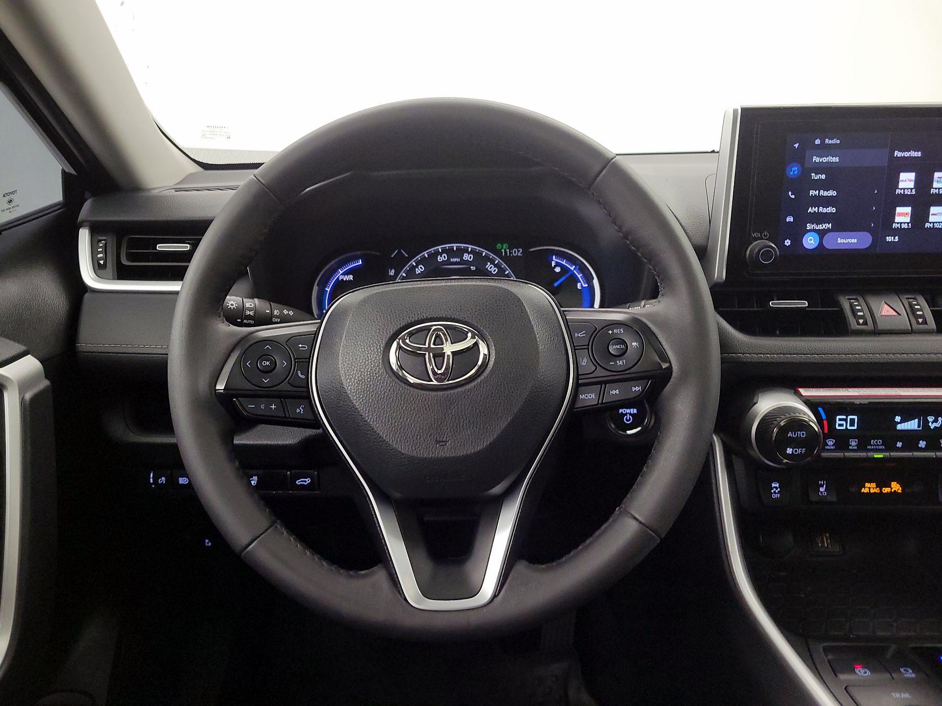 Thumbnail: 2024 Toyota RAV4 - 10