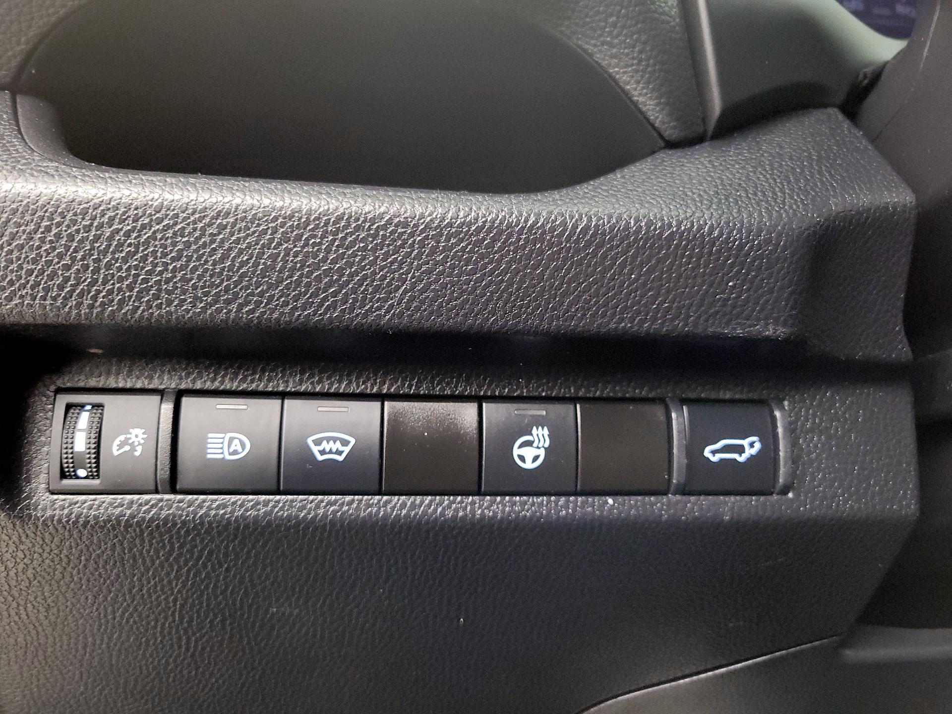 Thumbnail: 2024 Toyota RAV4 - 13