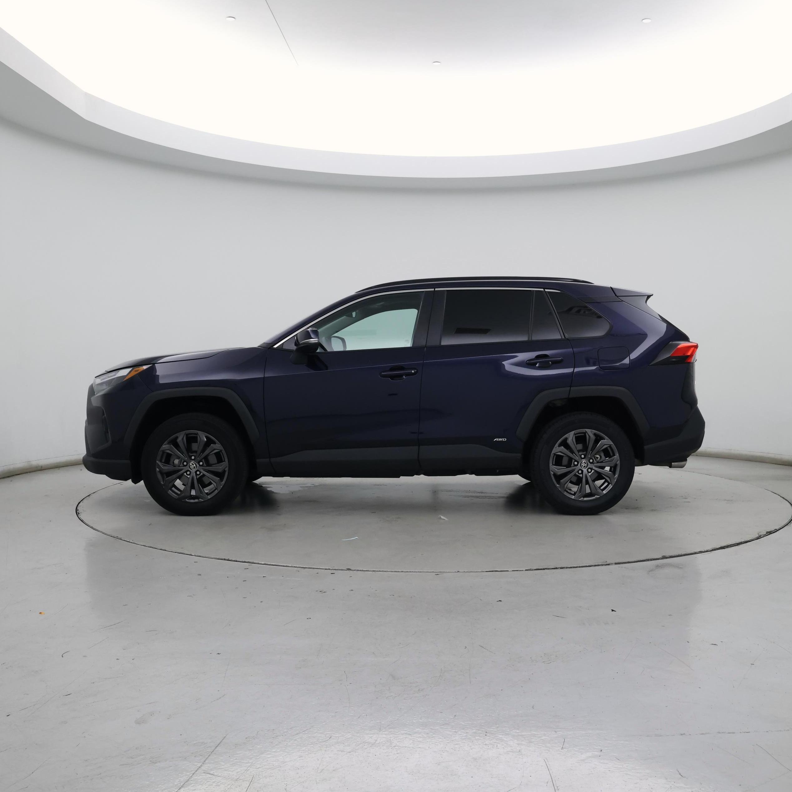 Thumbnail: 2024 Toyota RAV4 - 3