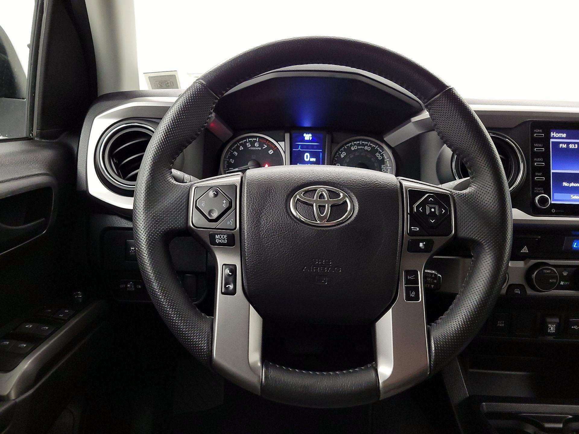 Thumbnail: 2022 Toyota Tacoma - 10