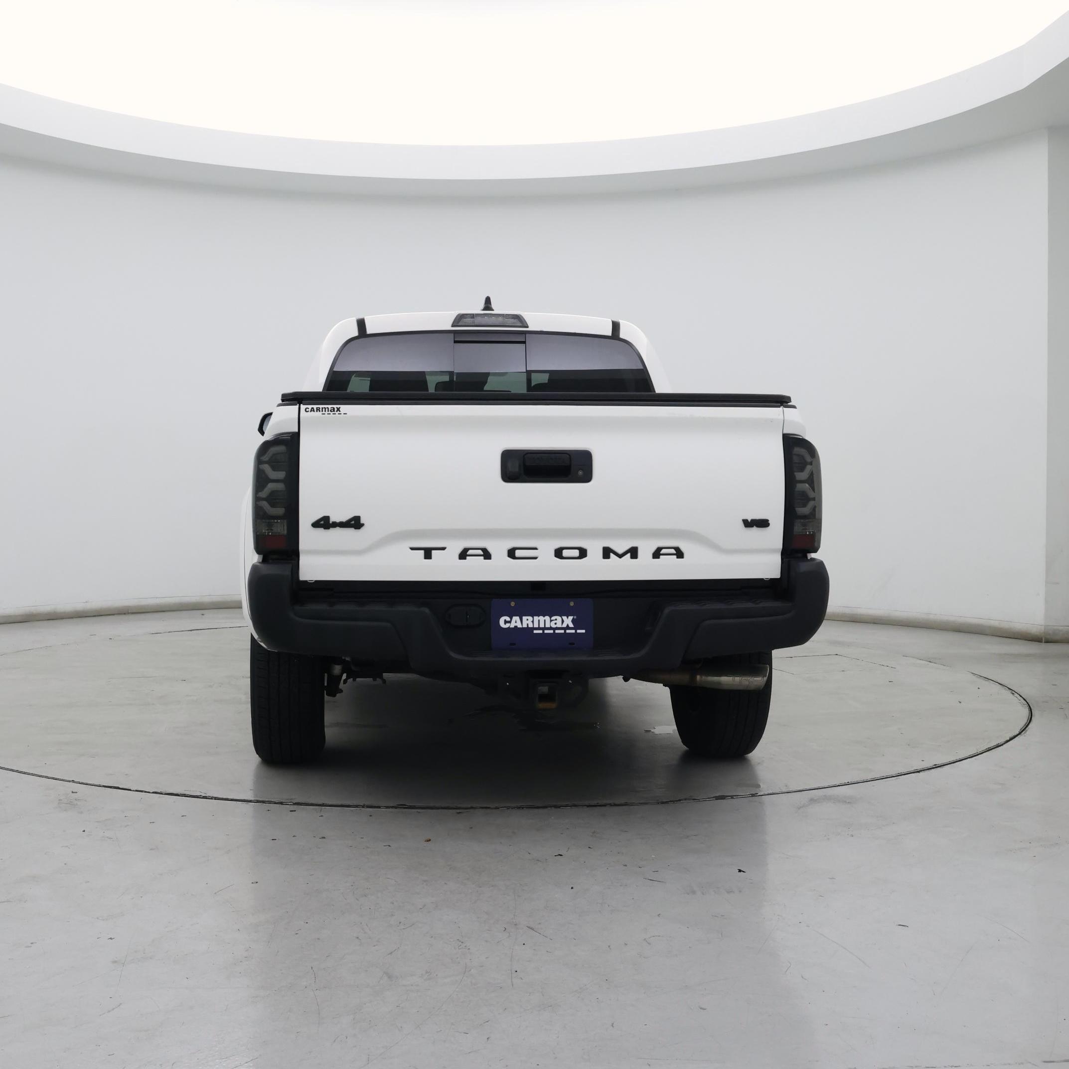 Thumbnail: 2022 Toyota Tacoma - 6