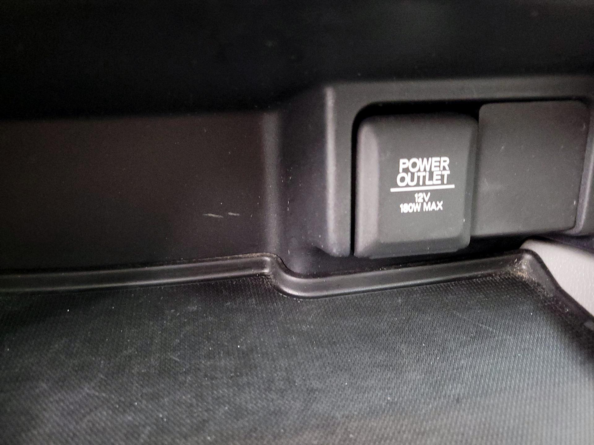Thumbnail: 2016 Honda Pilot - 18