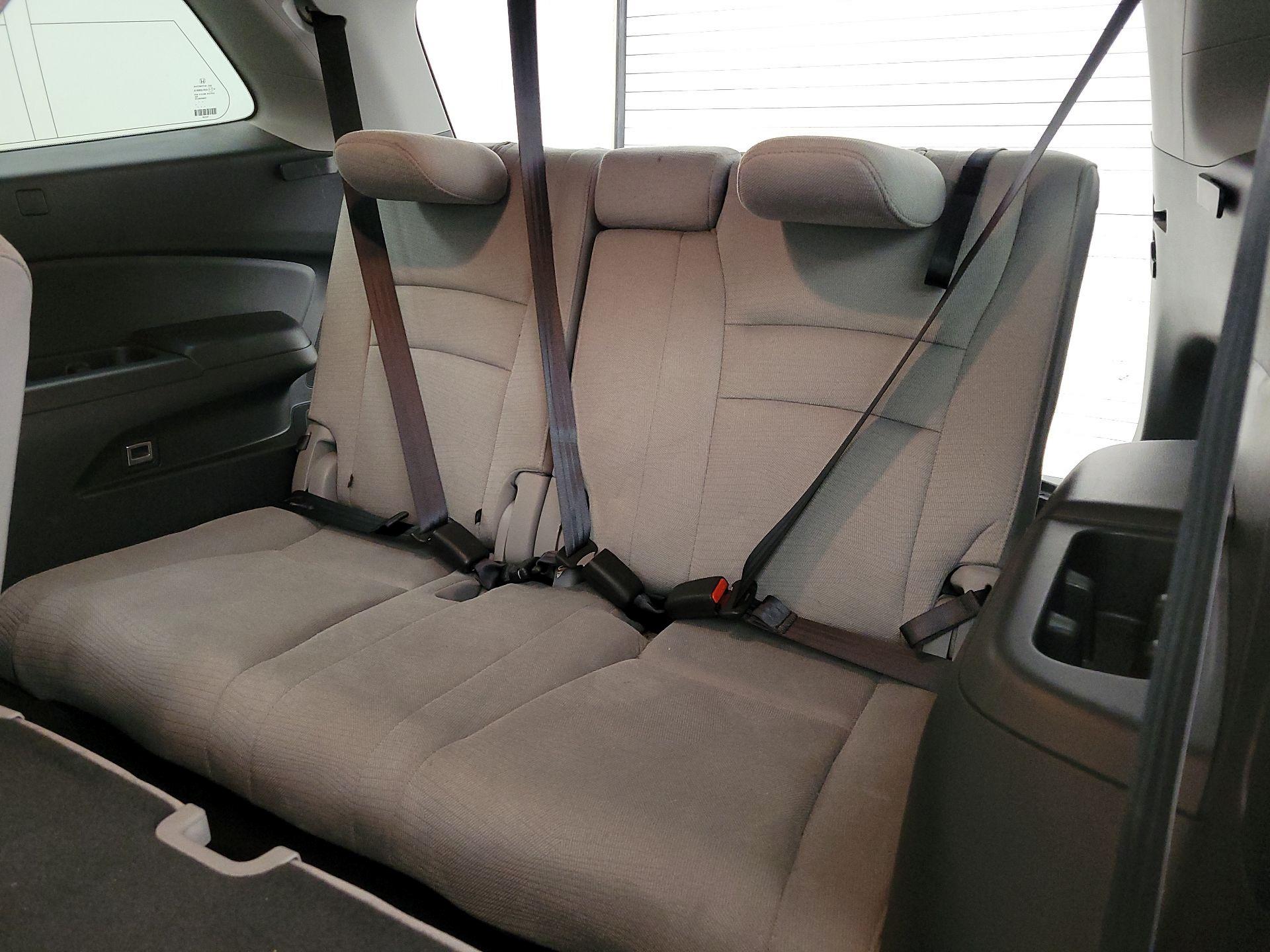 Thumbnail: 2016 Honda Pilot - 20