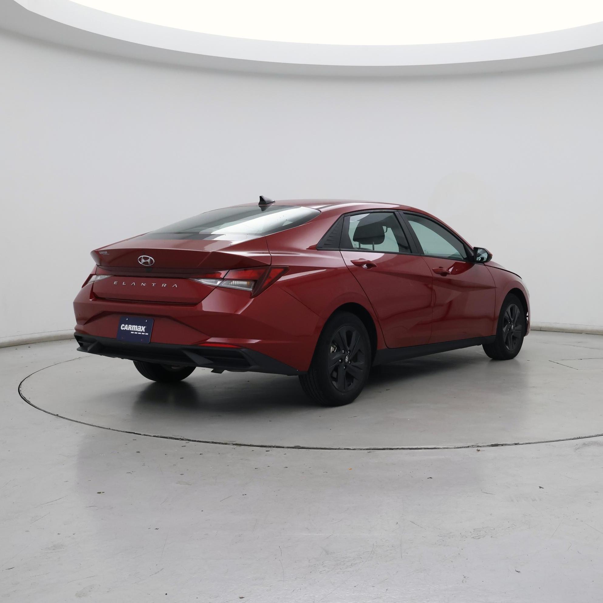 Thumbnail: 2023 Hyundai Elantra - 8