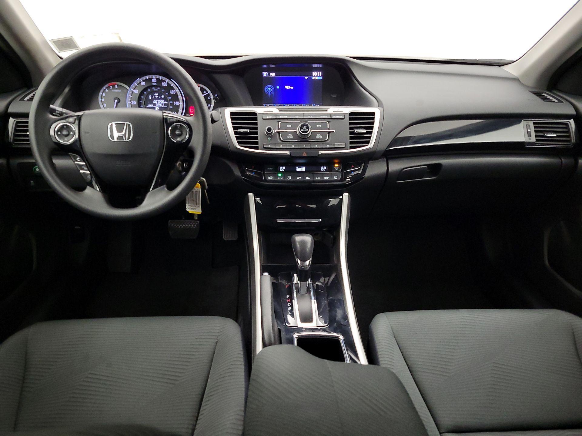 Thumbnail: 2017 Honda Accord - 9