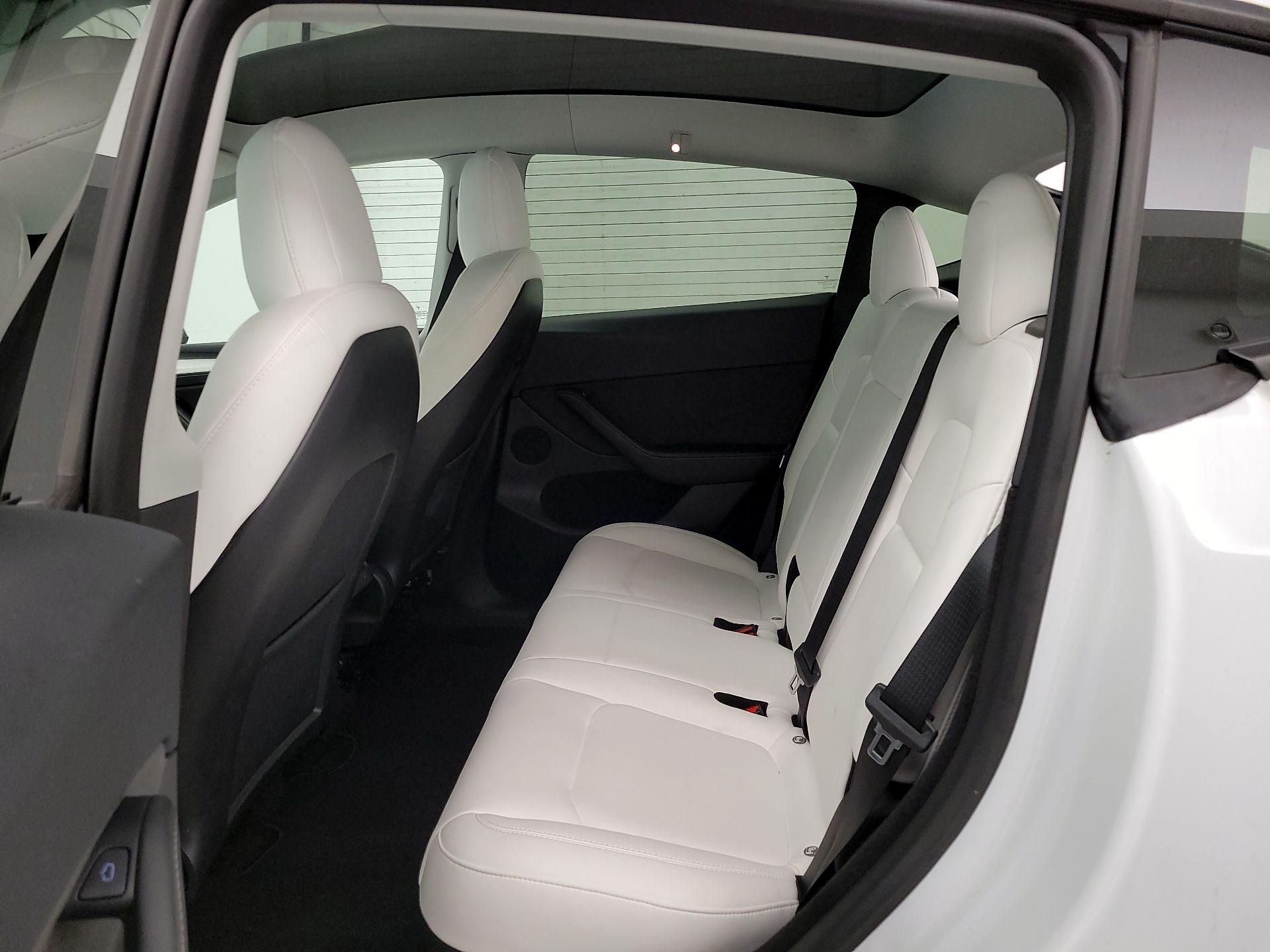 Thumbnail: 2023 Tesla Model Y - 19