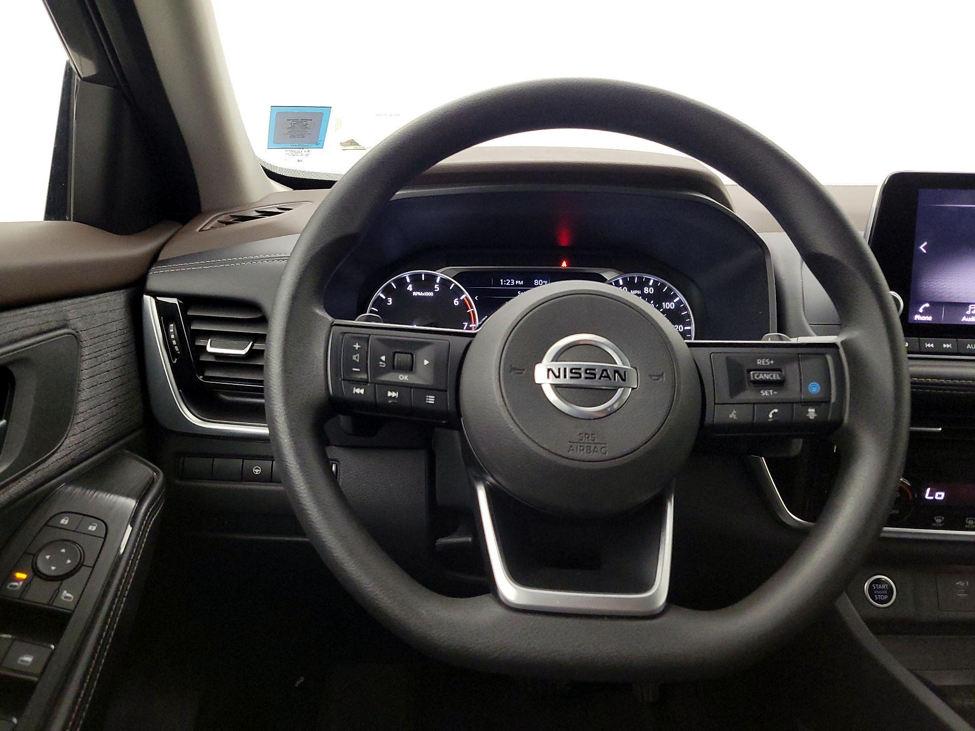 Thumbnail: 2021 Nissan Rogue - 10