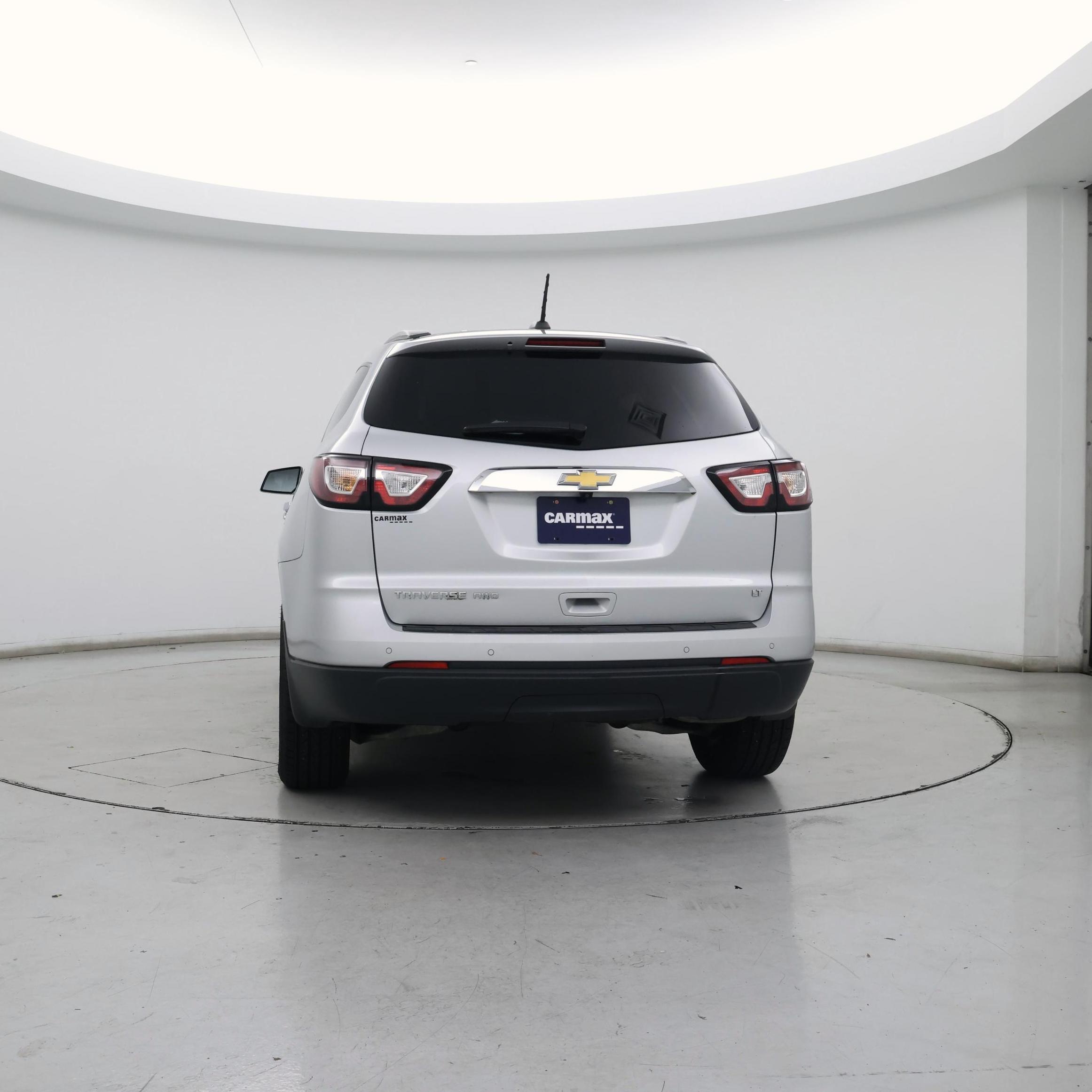 Thumbnail: 2017 Chevrolet Traverse - 6