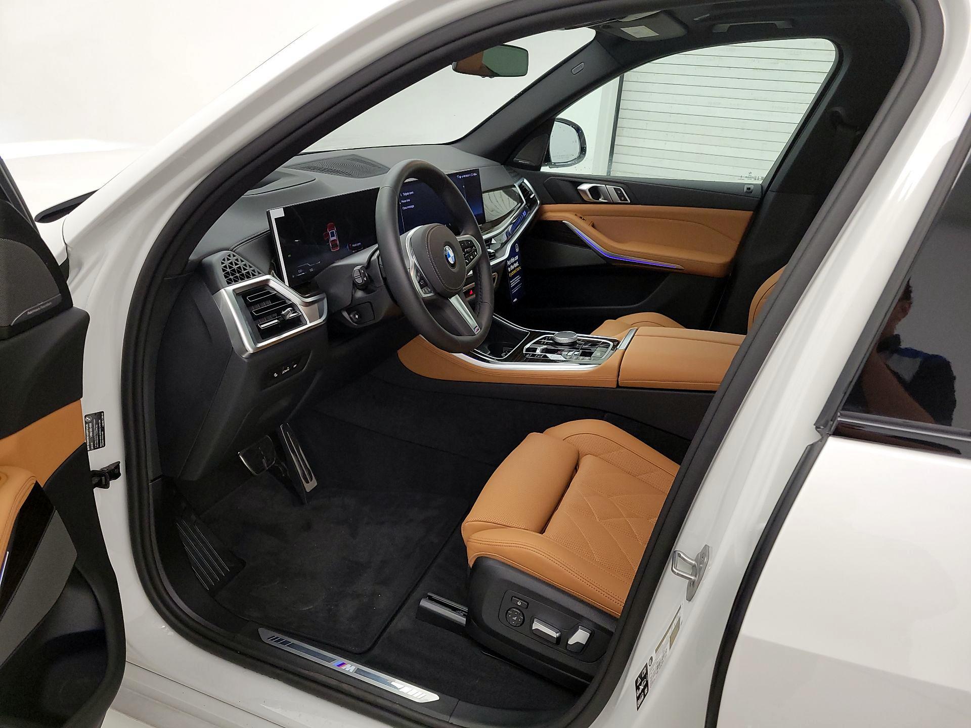 Thumbnail: 2025 BMW X5 - 11