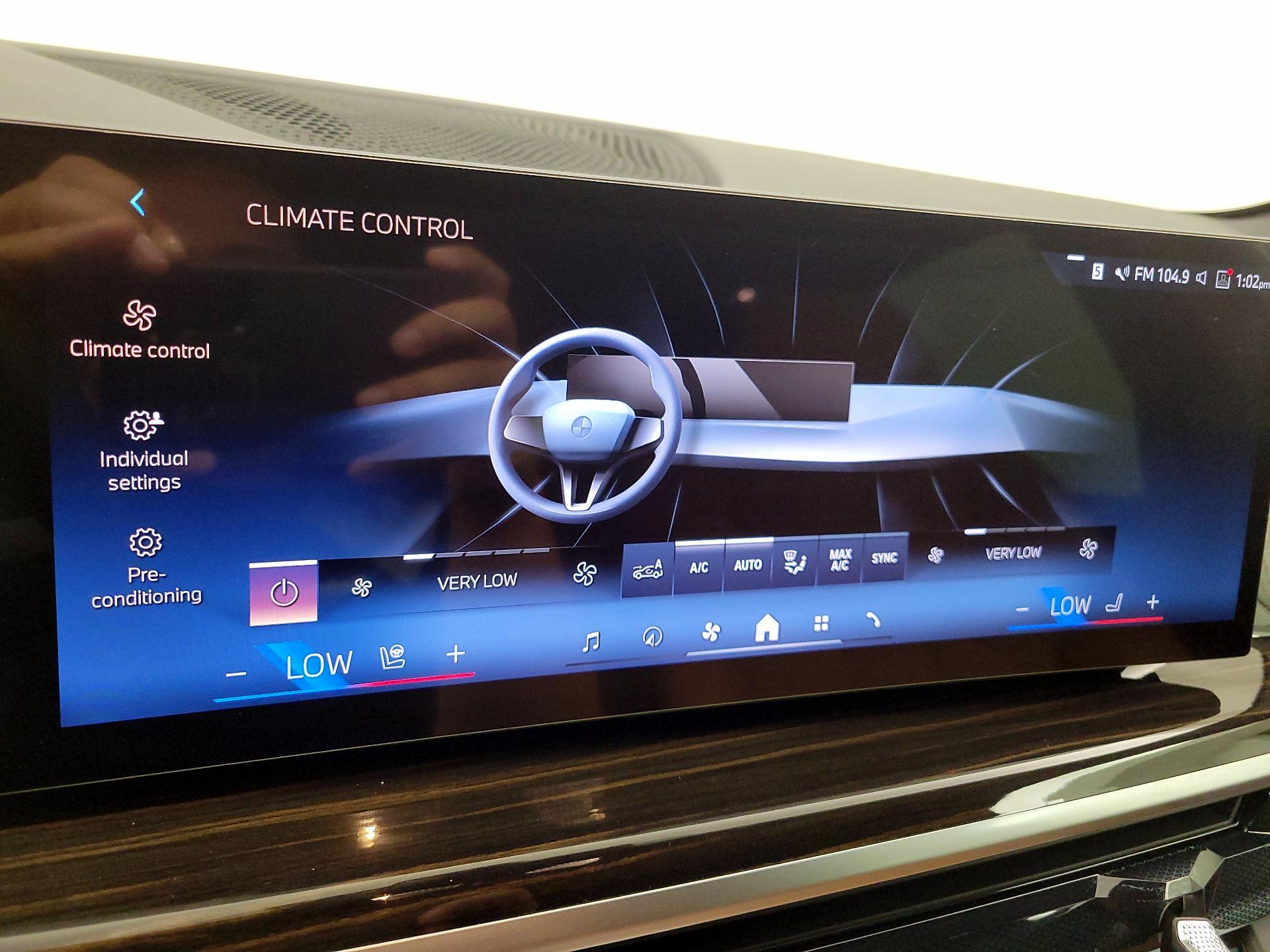 Thumbnail: 2025 BMW X5 - 17