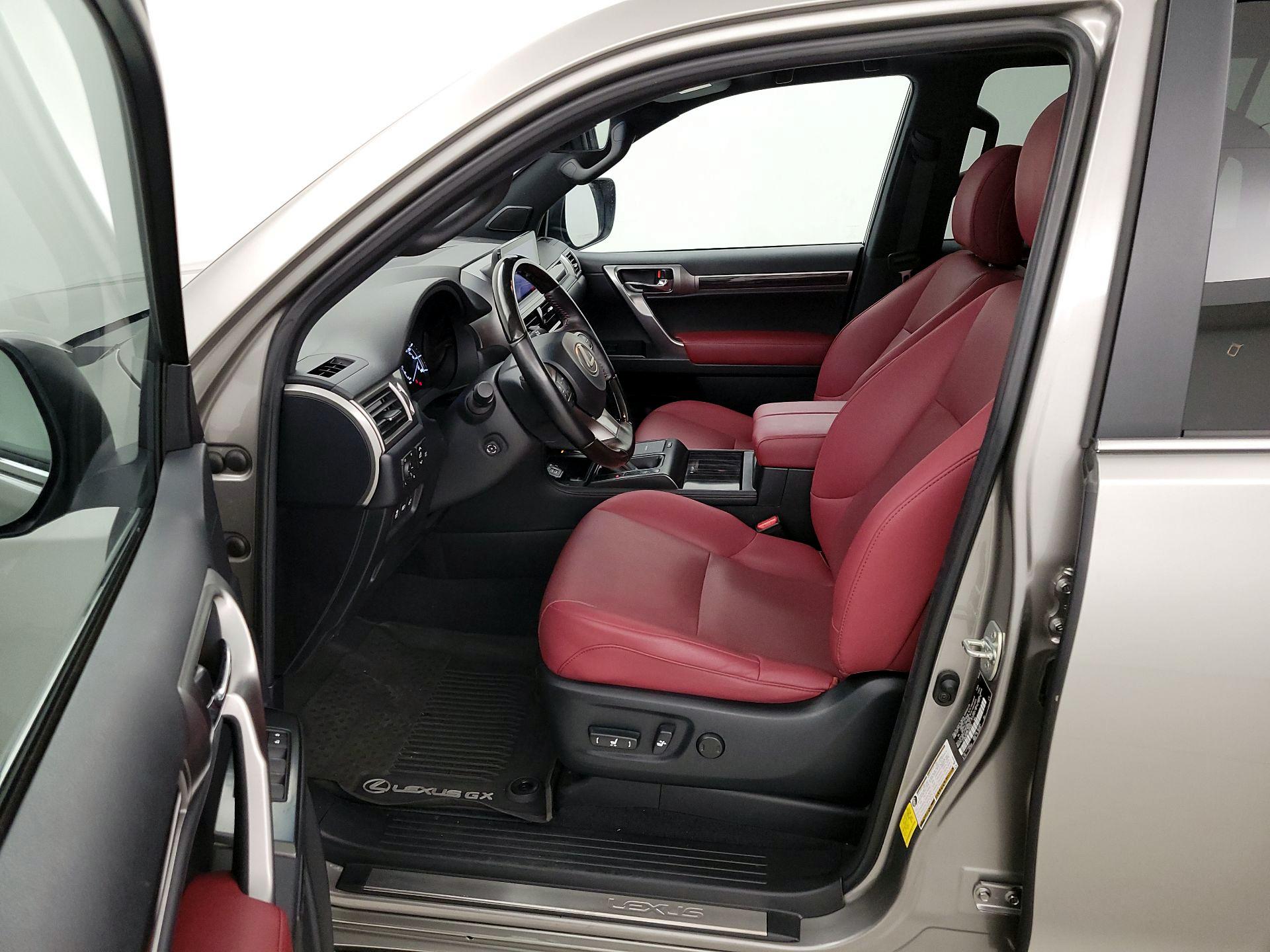 Thumbnail: 2023 Lexus GX - 11