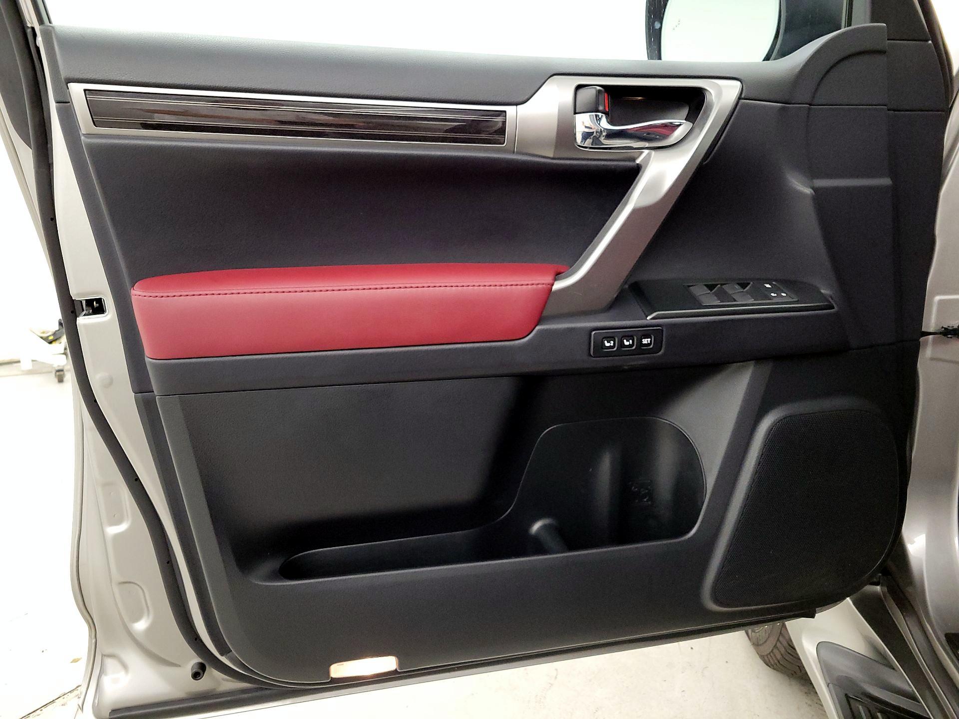 Thumbnail: 2023 Lexus GX - 12