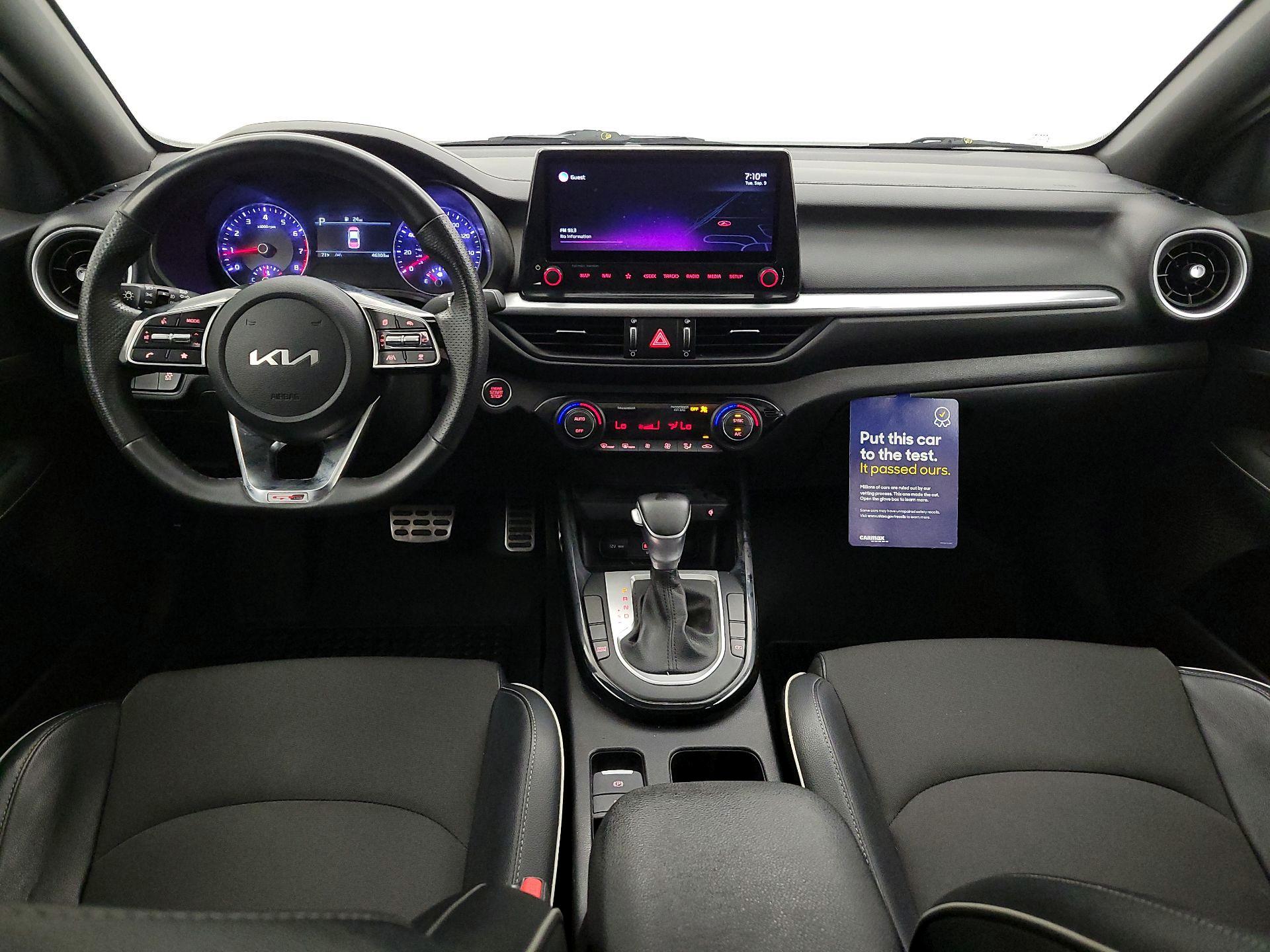 Thumbnail: 2022 Kia Forte - 9