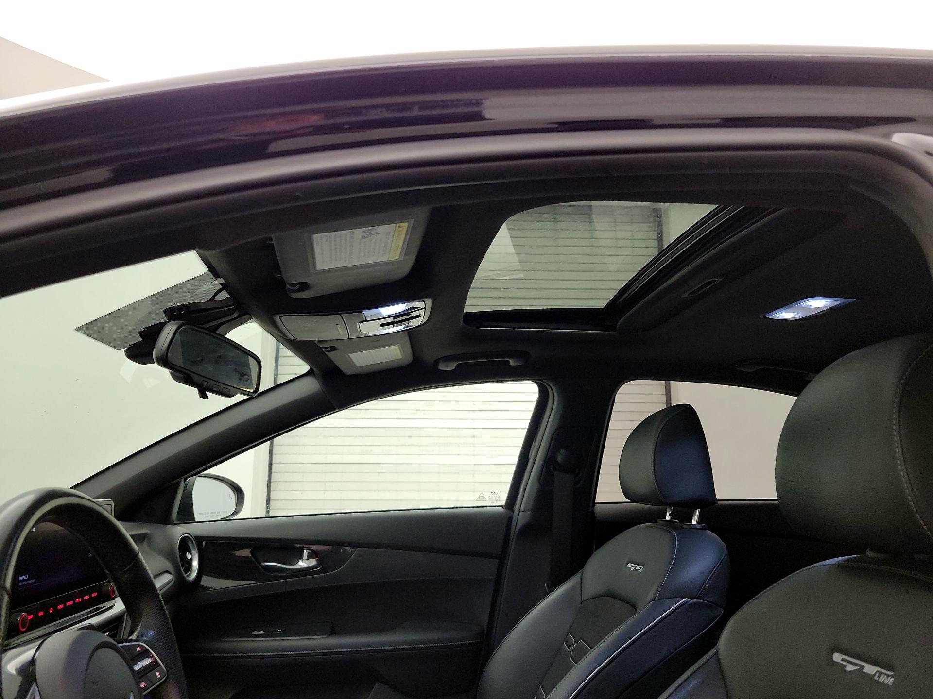 Thumbnail: 2022 Kia Forte - 20