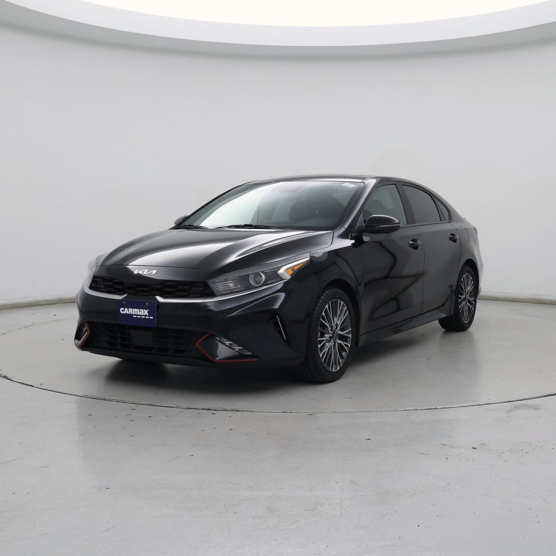 Thumbnail: 2022 Kia Forte - 4
