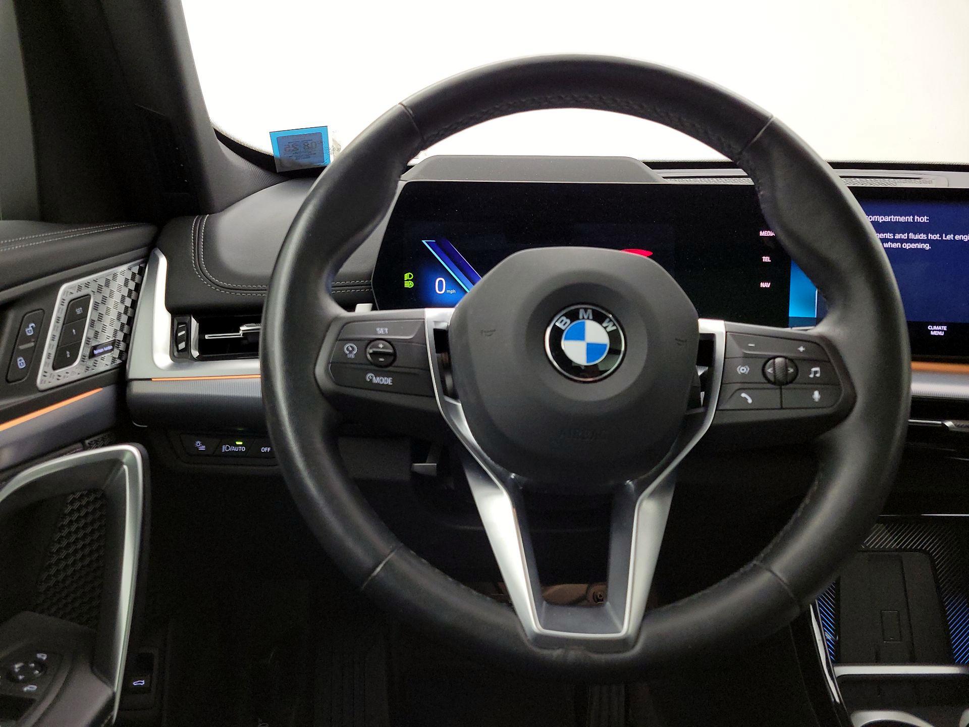 Thumbnail: 2023 BMW X1 - 10