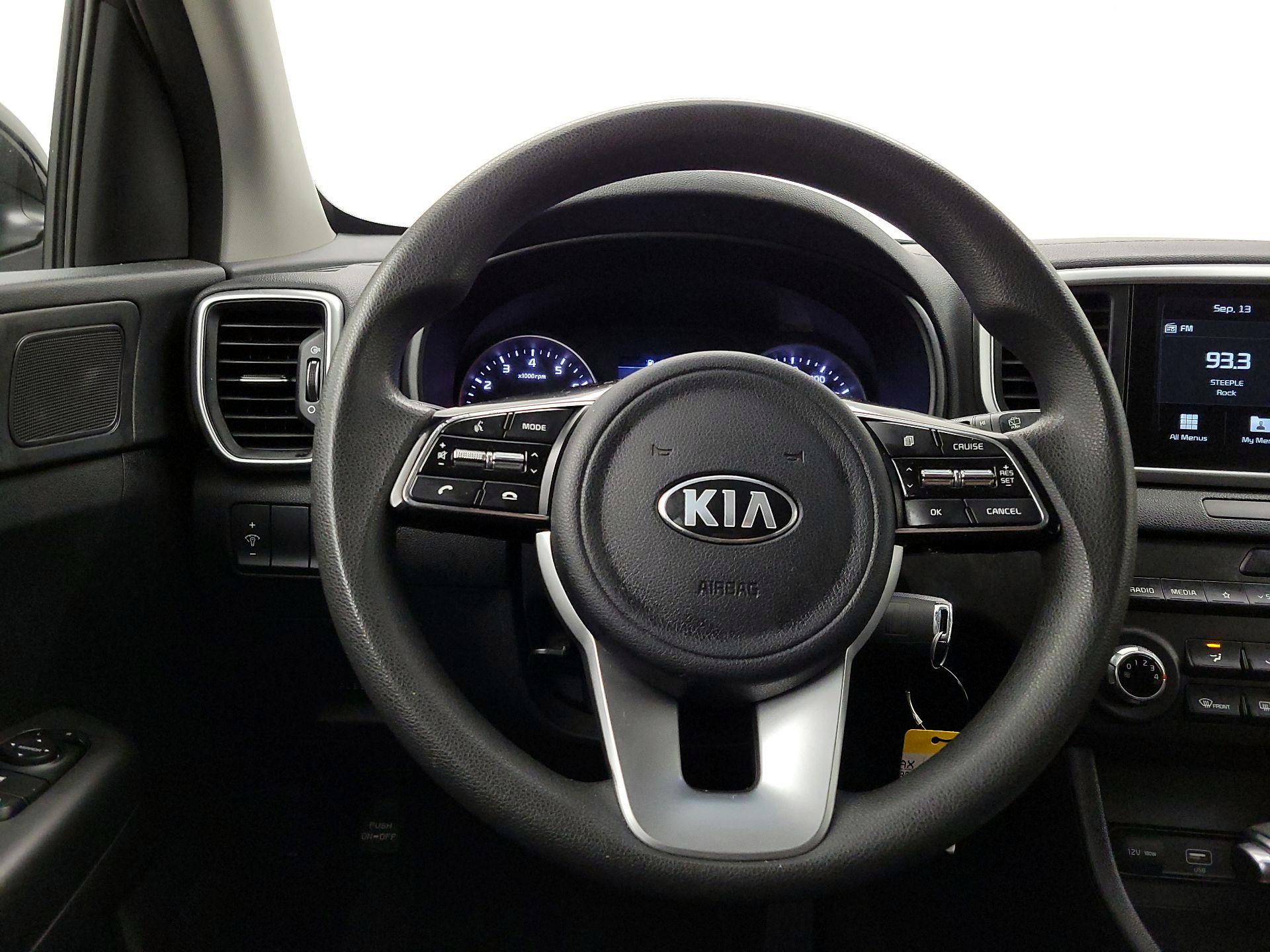 Thumbnail: 2020 Kia Sportage - 10