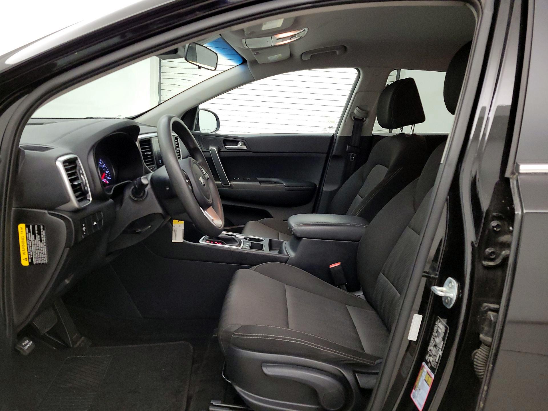 Thumbnail: 2020 Kia Sportage - 11