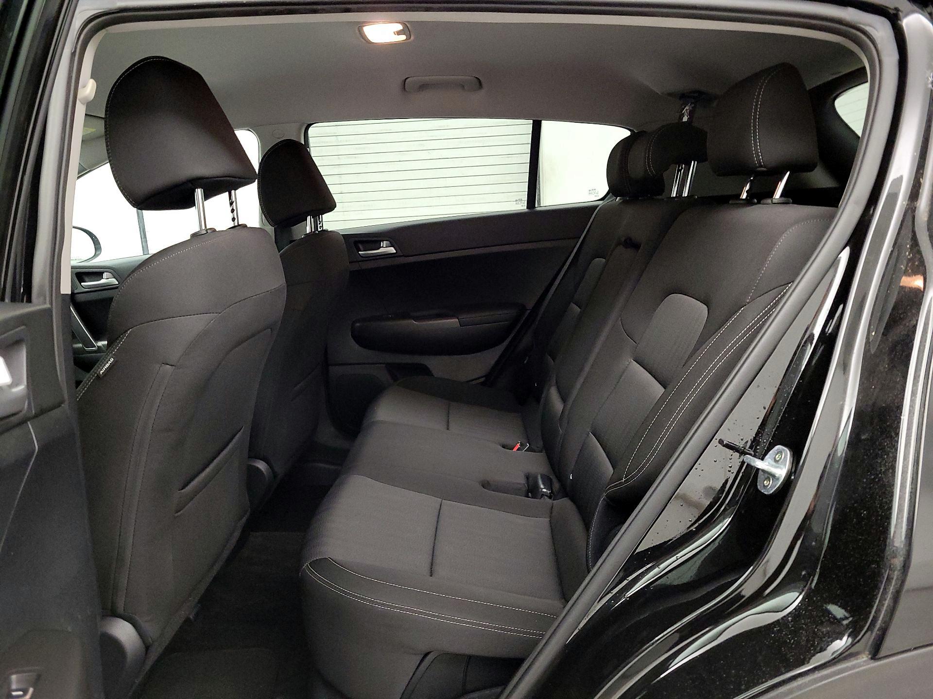 Thumbnail: 2020 Kia Sportage - 19