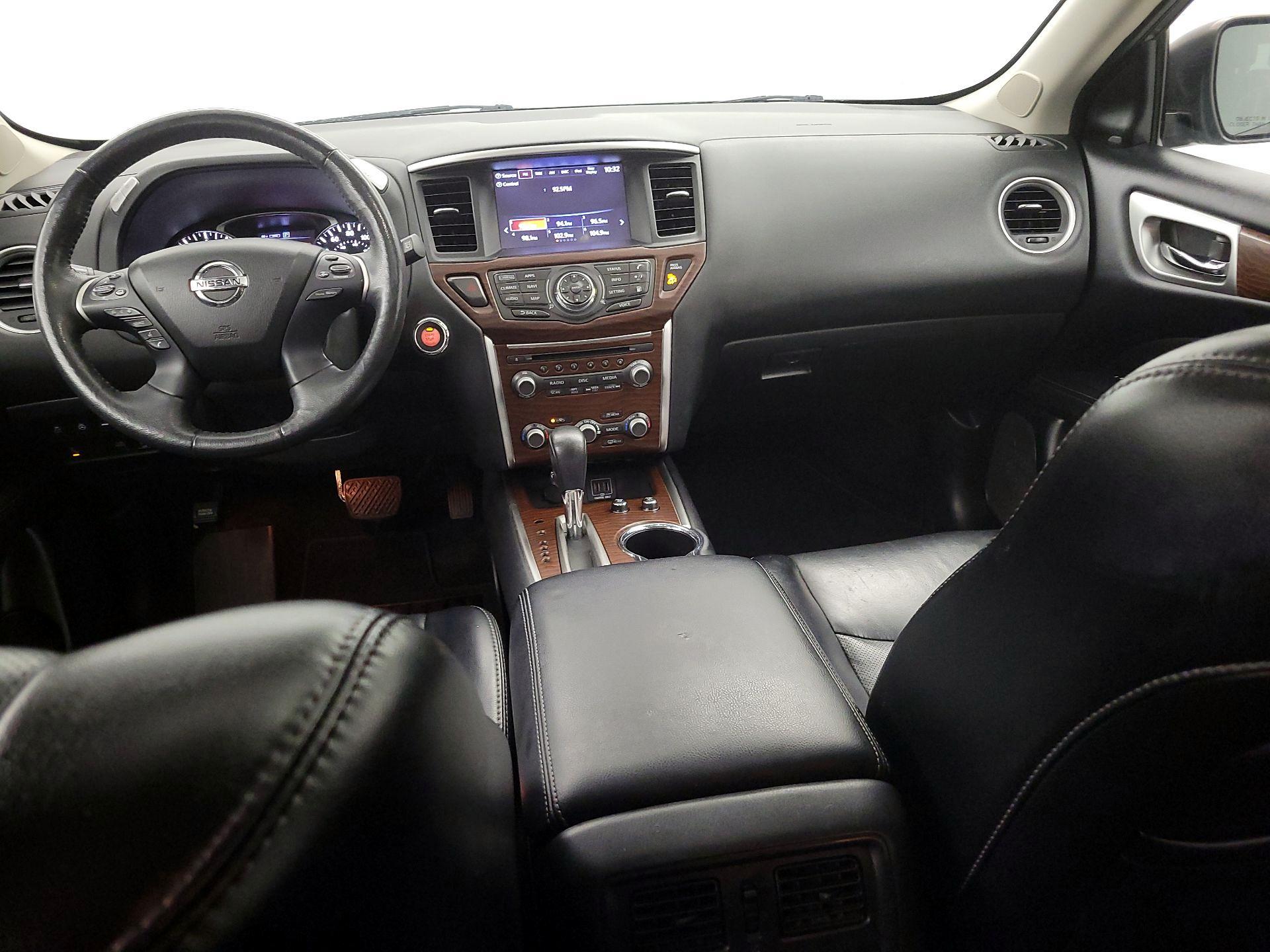 Thumbnail: 2018 Nissan Pathfinder - 9