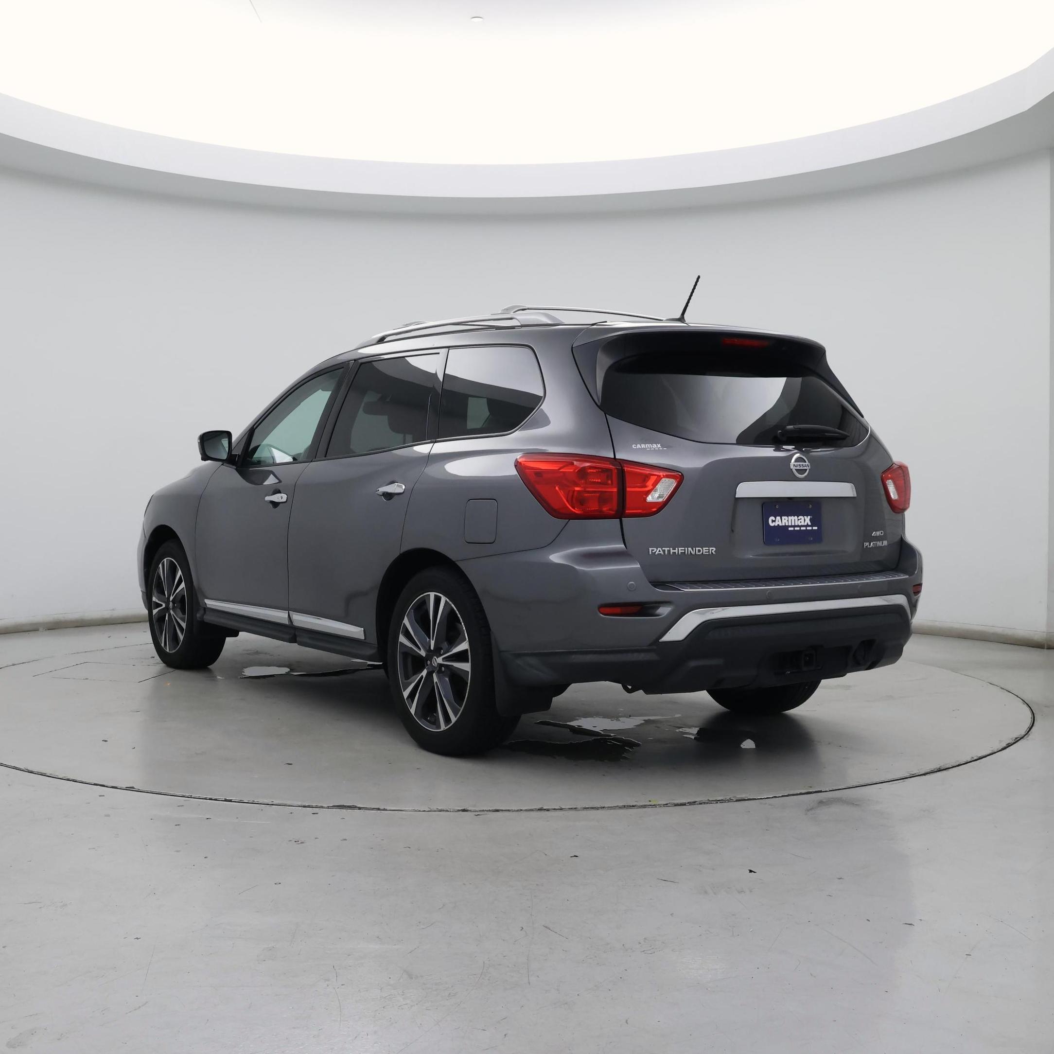 Thumbnail: 2018 Nissan Pathfinder - 2
